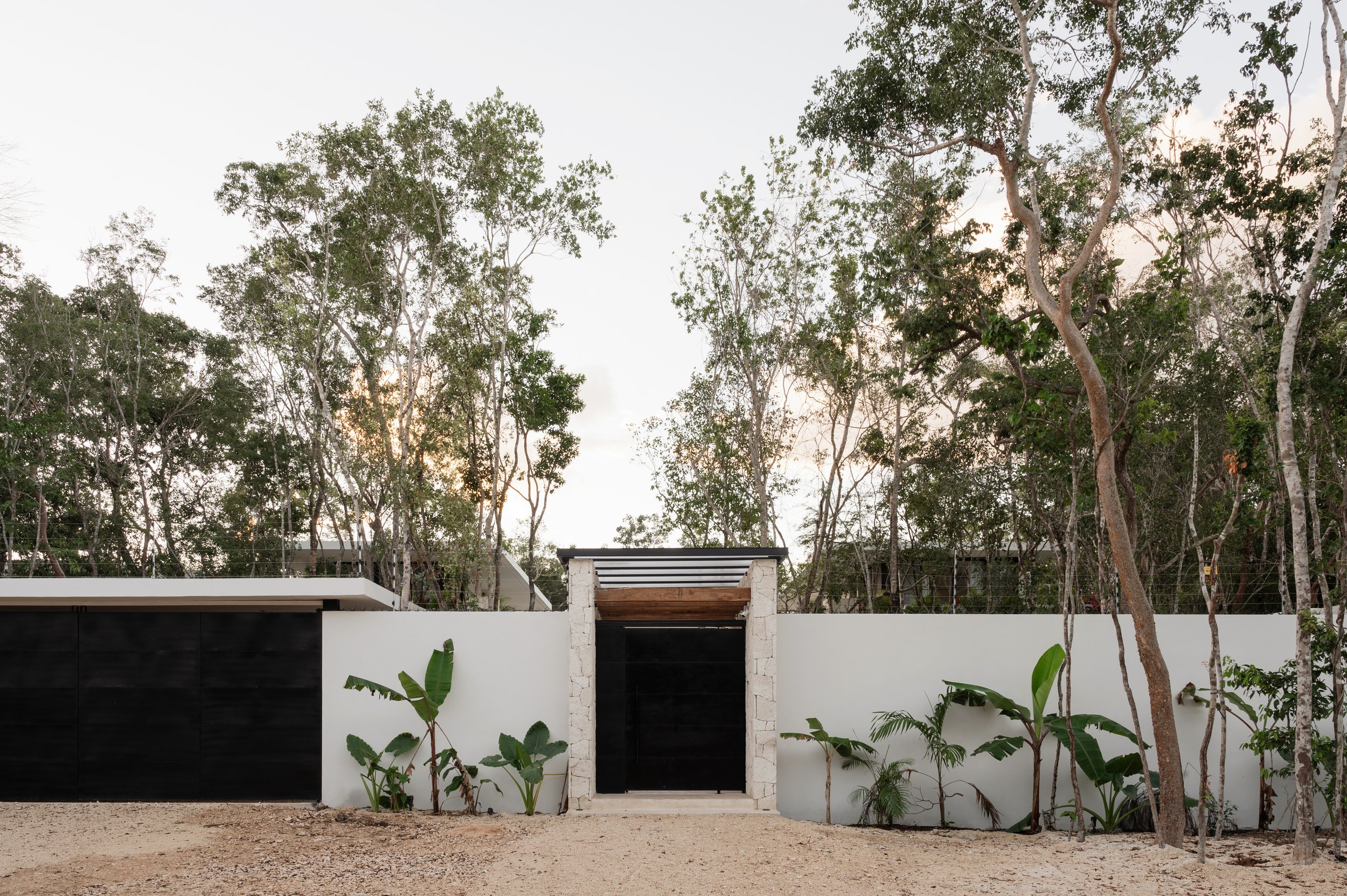 2024-02-21 - Hacienda Babylon-48.jpg