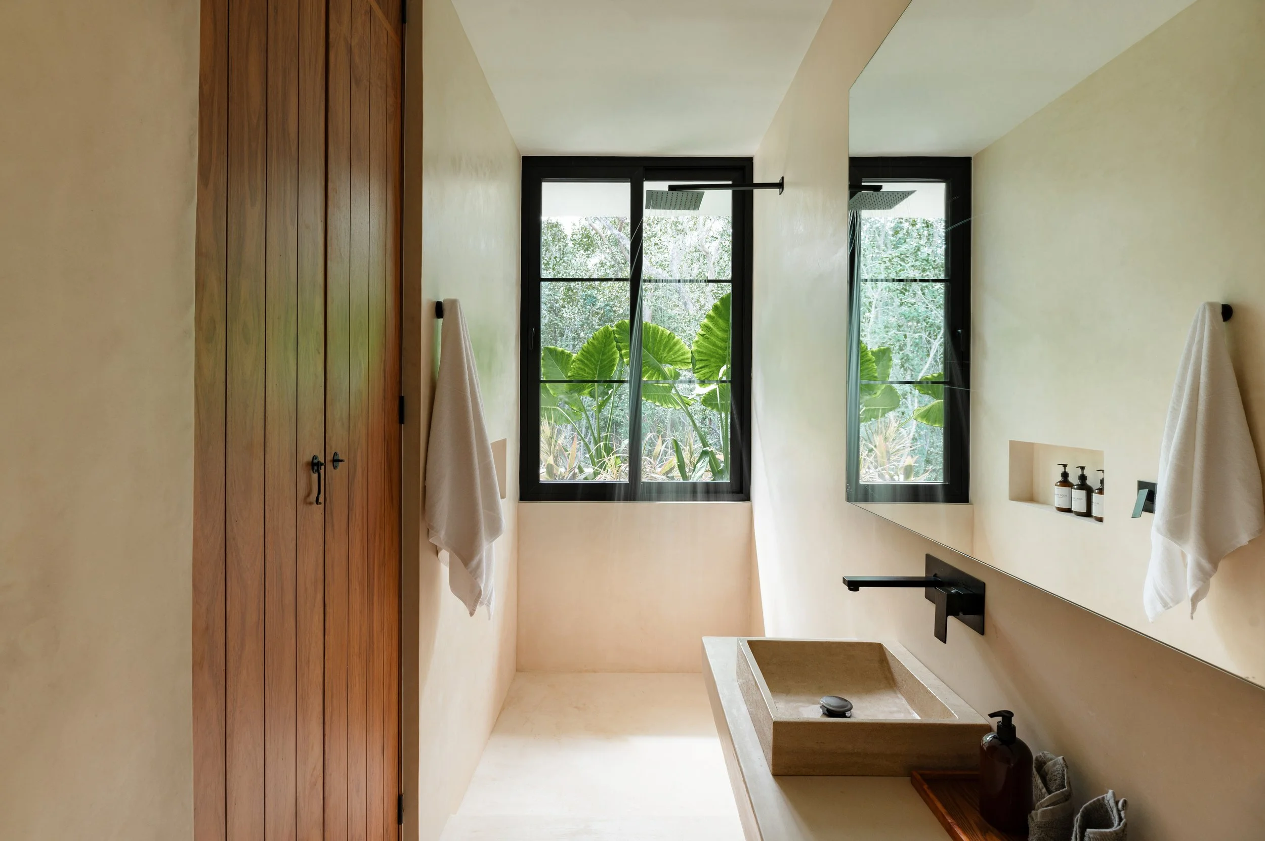 2024-02-21 - Hacienda Babylon-17.jpg