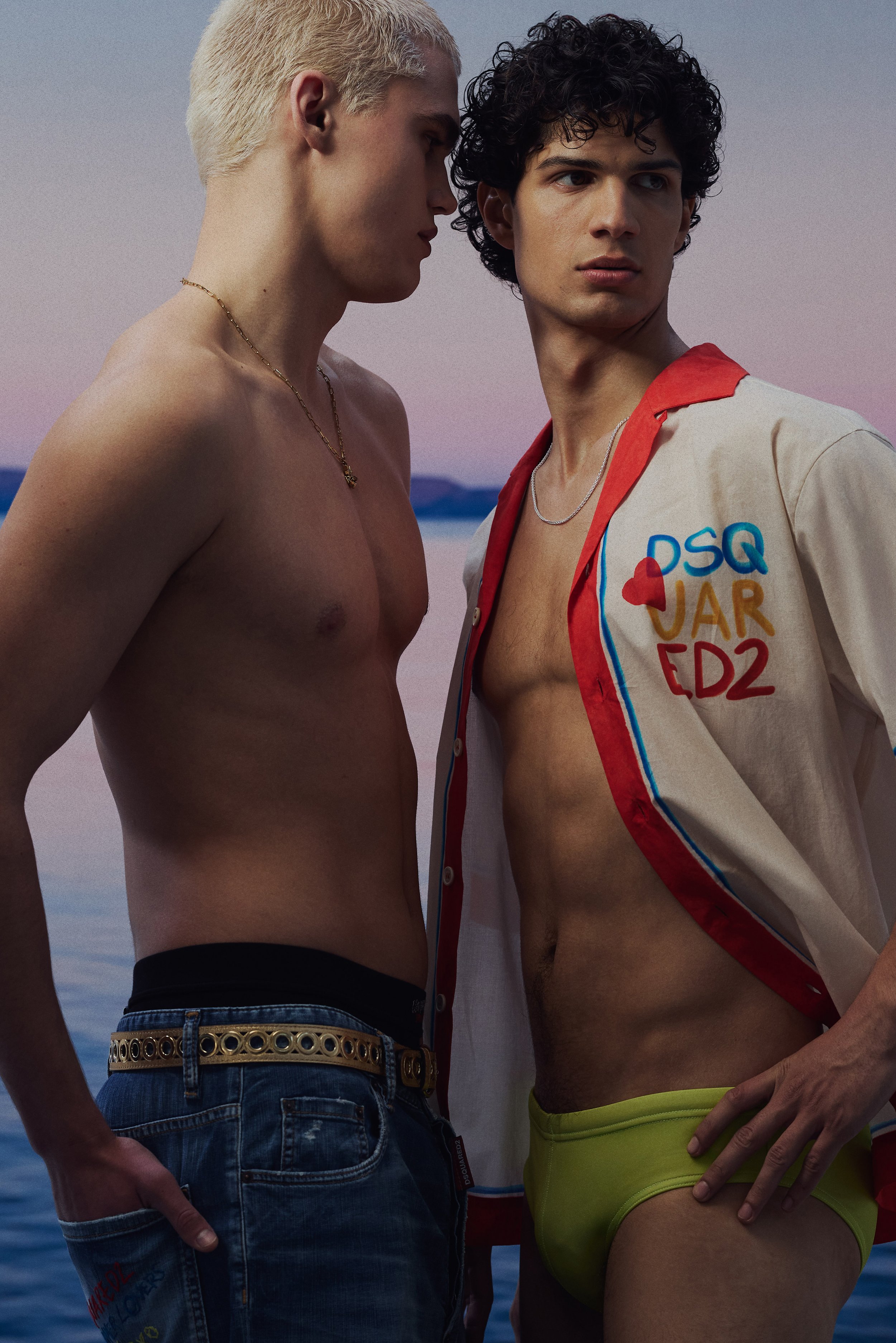 DSQUARED2_Article_Media Image_2x3_Desktop&Mobile_05.jpg