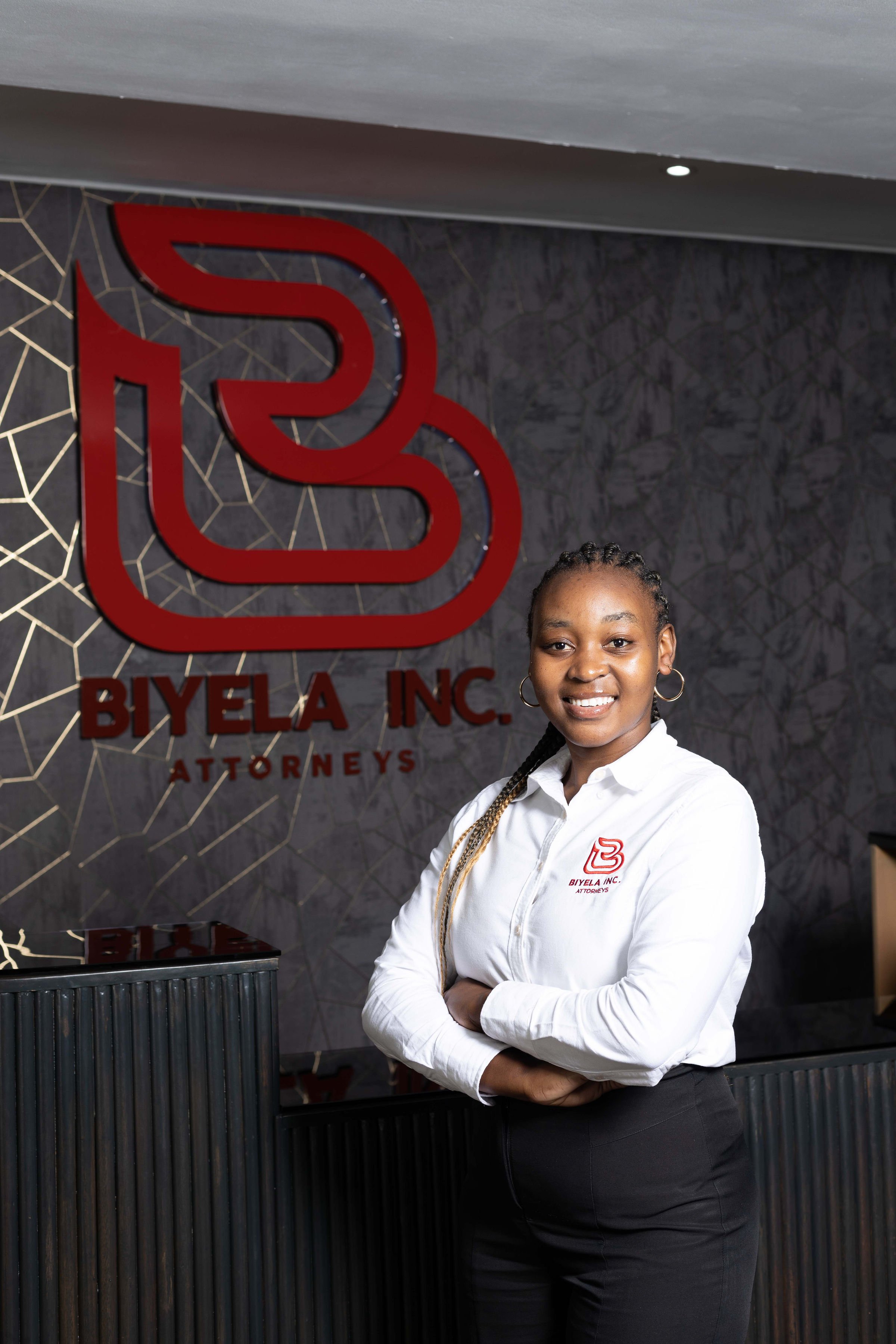 Nonsikelelo Mbatha - Paralegal