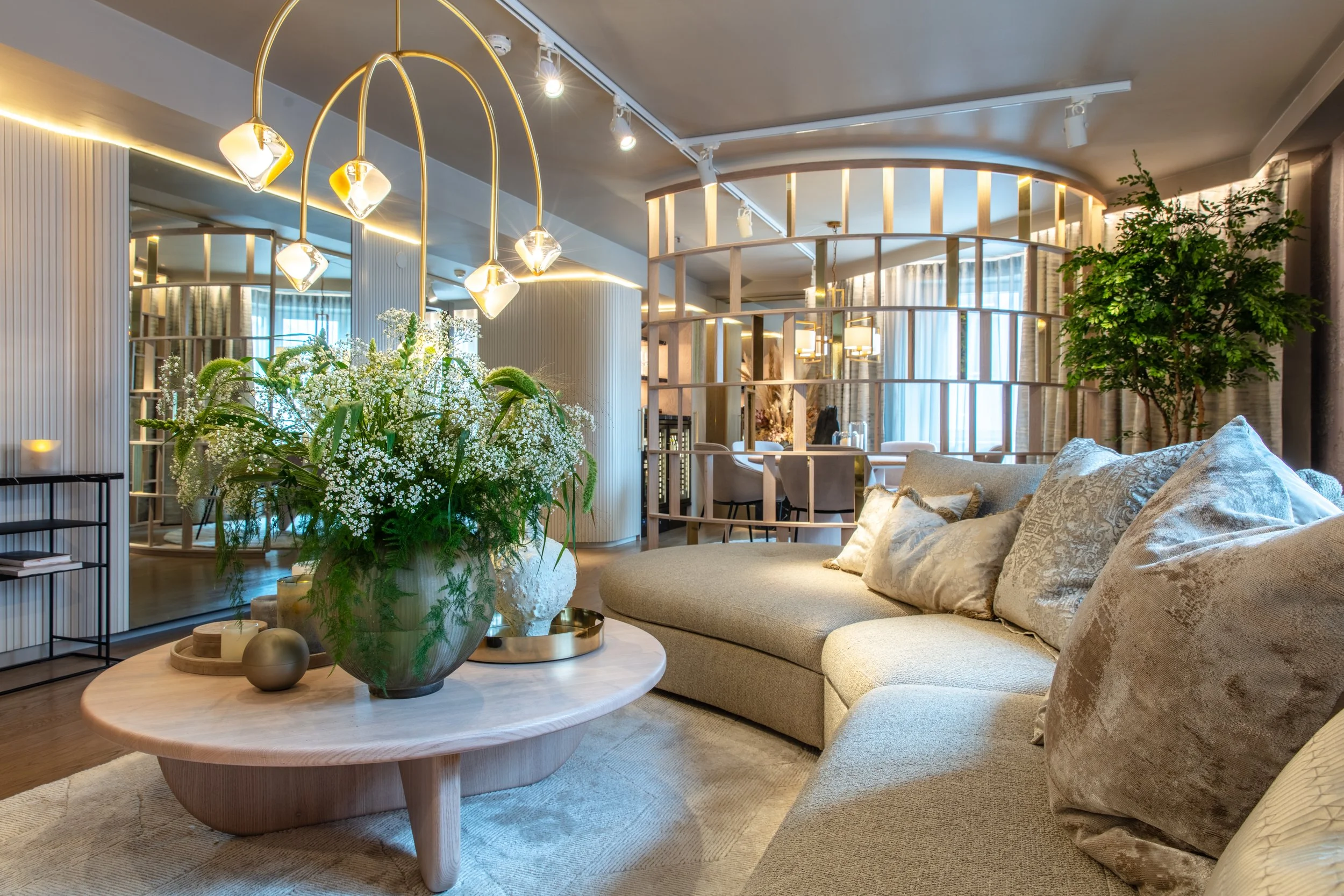 Lars Wallin Suite-5_JPG.Jpg