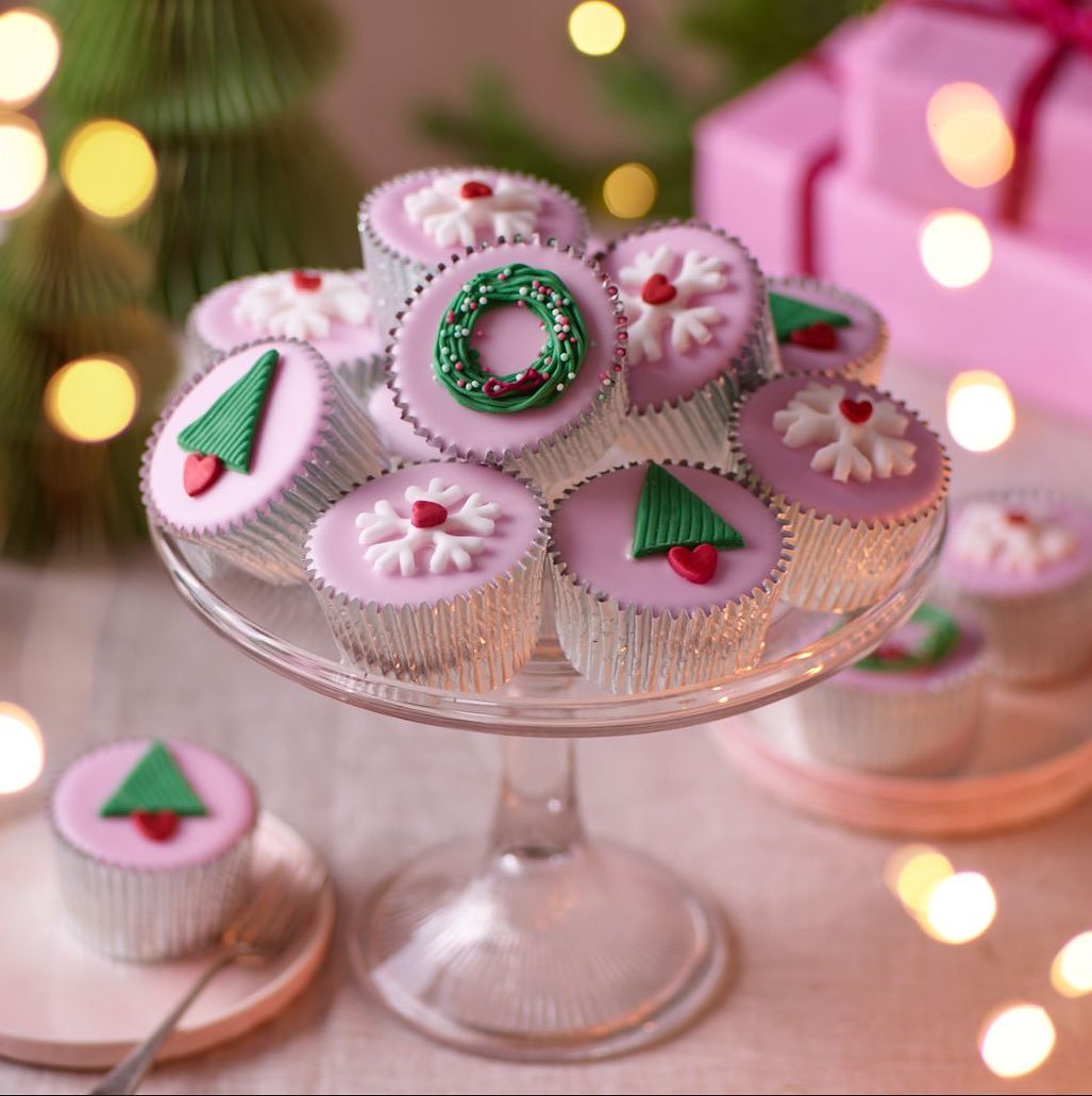 ✨ Wishing you and your families a very Merry Christmas from all the Fiona Cairns Team.

We want to say a heartfelt thank you for your support this year. It truly means so much to us, and we&rsquo;re incredibly grateful to have you as part of the Fion