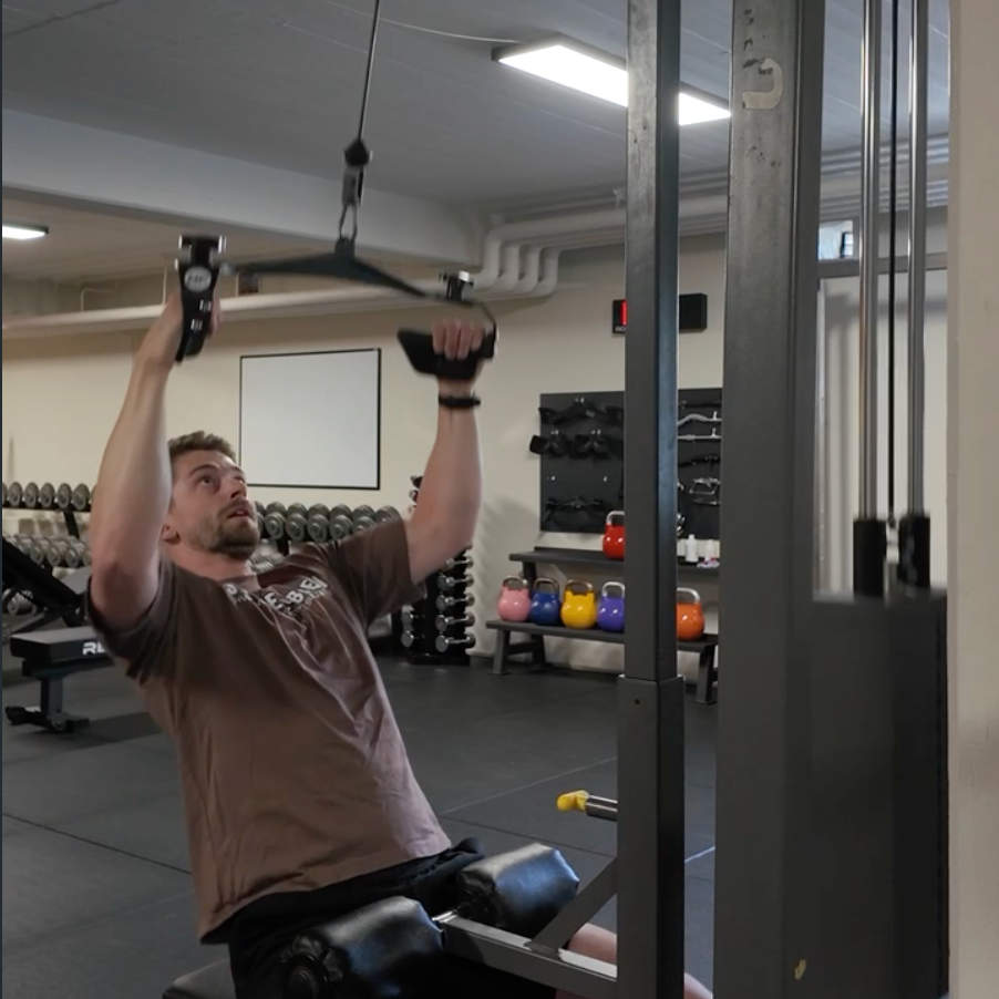 Kabel Pulldowns: Teknik, Variationer &amp; Almindelige fejl