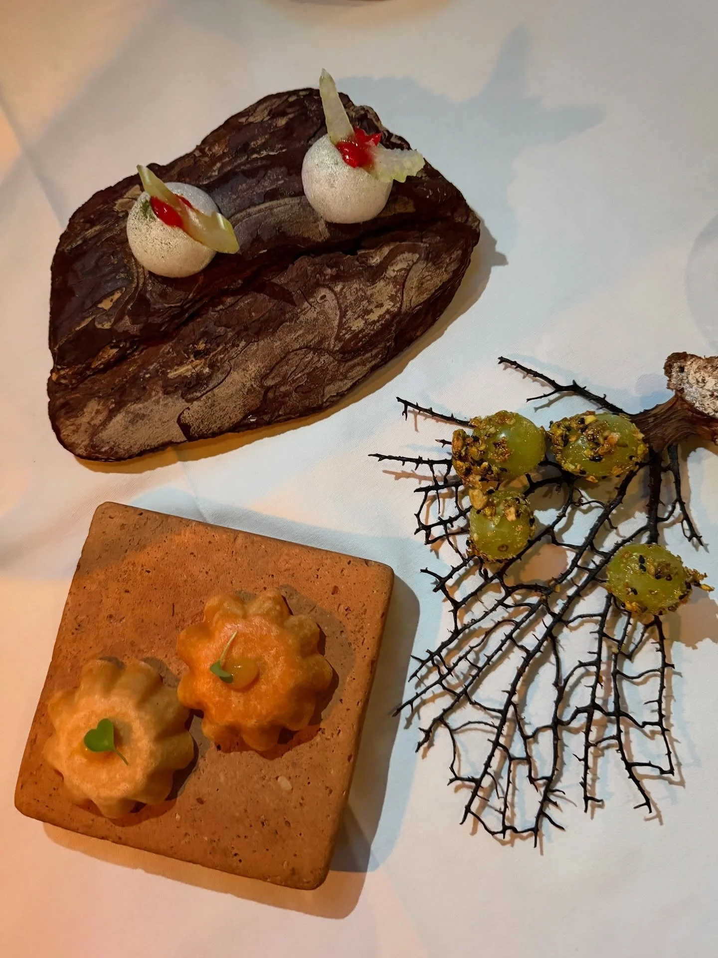 some meals are truly memorable experiences. this was one of them - for all the wrong reasons 😂 good lord, we were fighting for our lives. FOUR HOUR service which felt like a bushtucker trial. what the actual fuck was going on. the cuttlefish course 