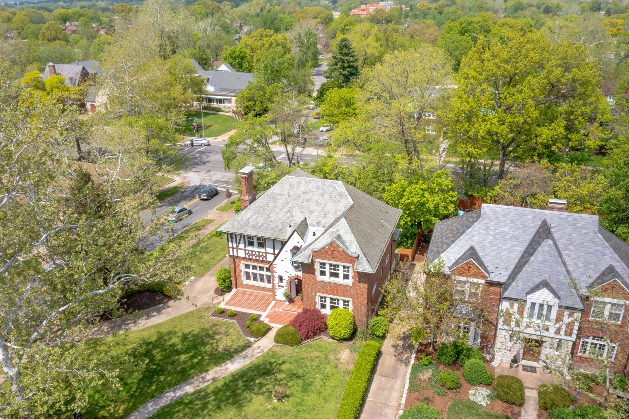 1-web-or-mls-01_Exterior copy 2.jpg