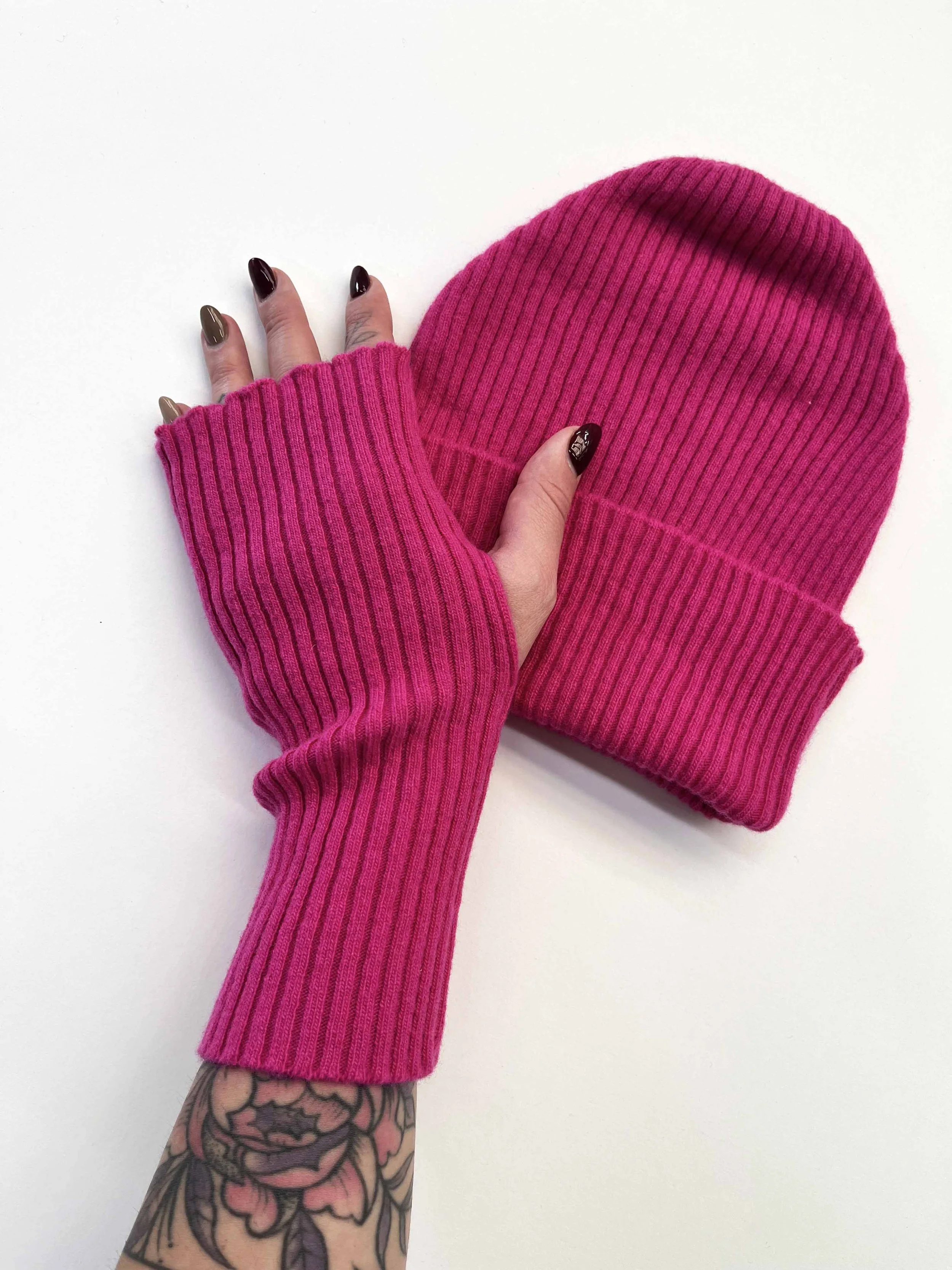 pink mittens.jpg