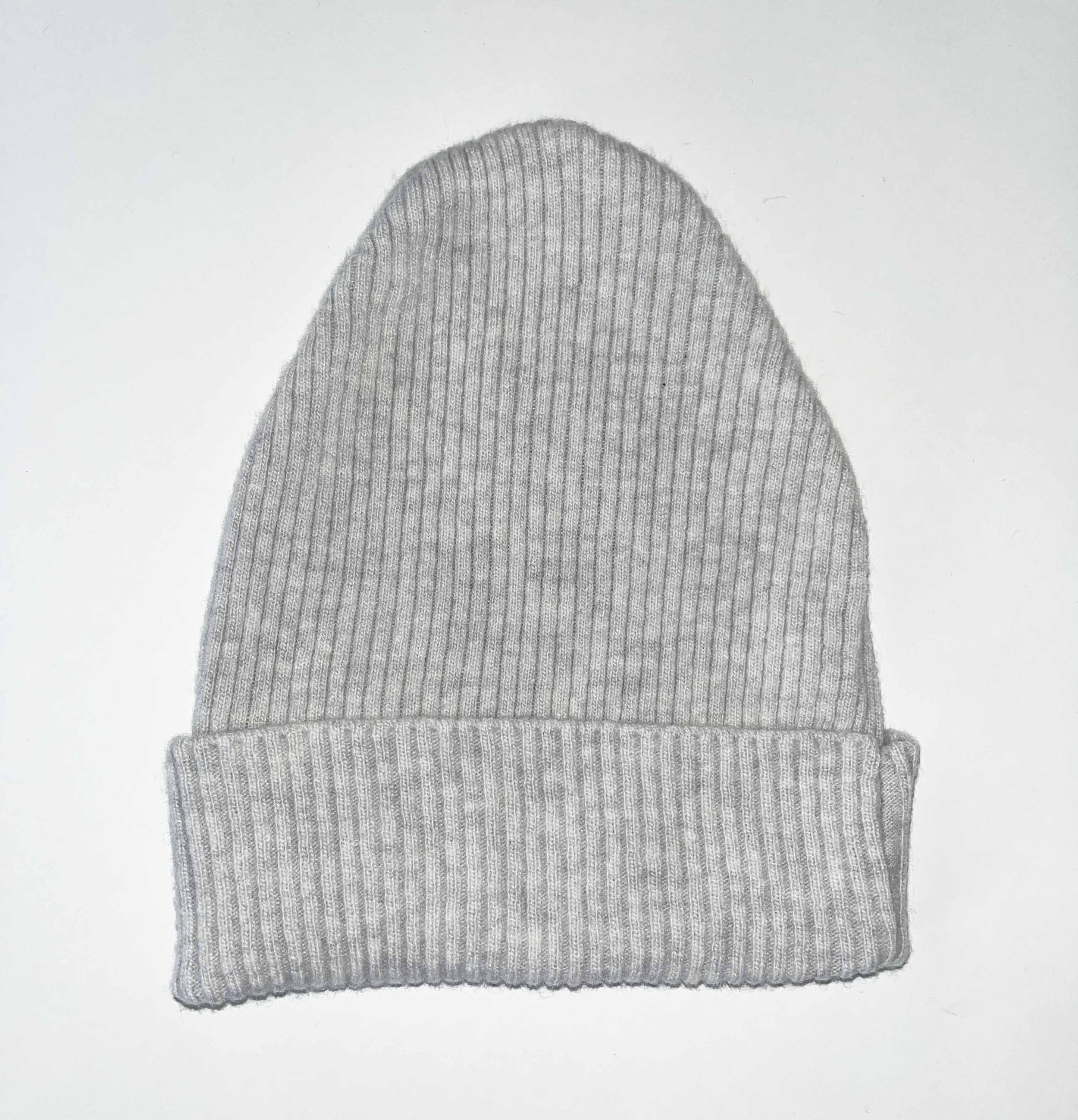 light grey beanie.jpg