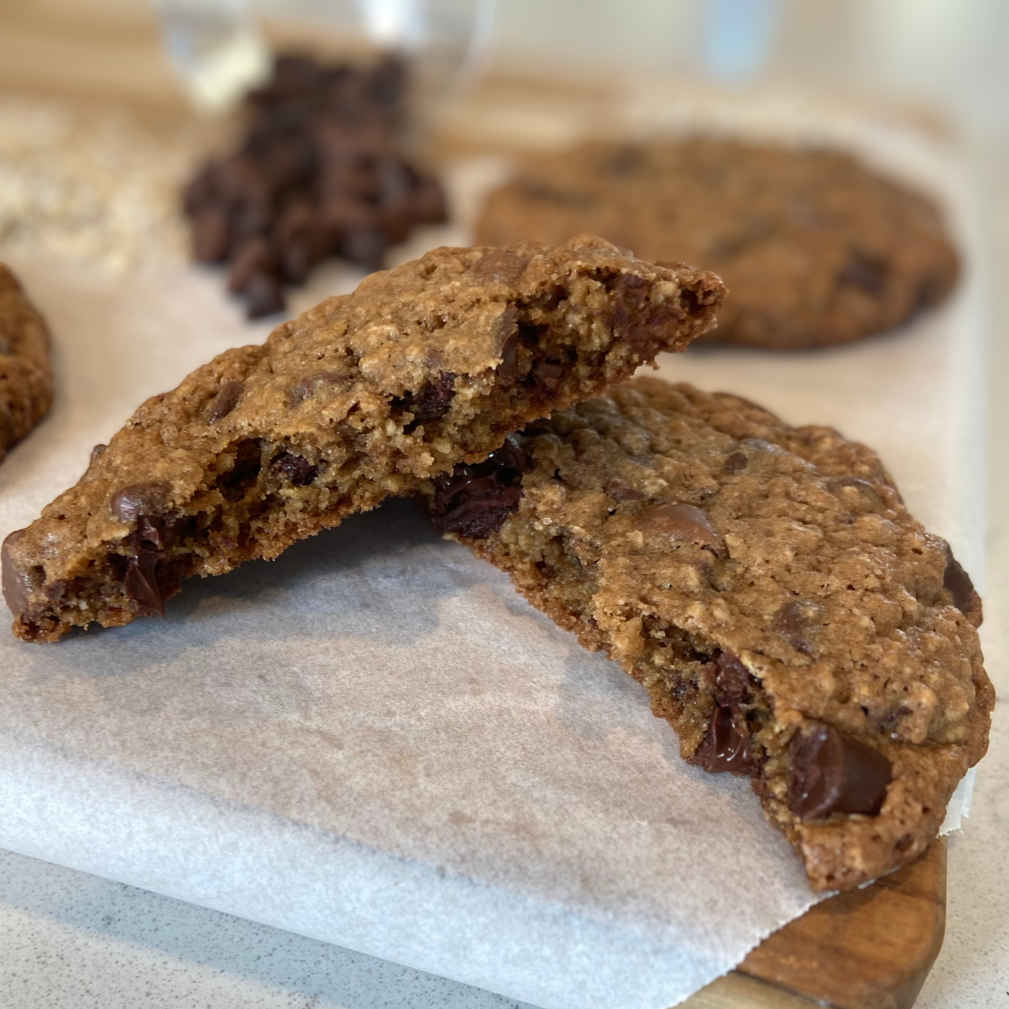 Oatmeal Chocolate Chip Cookie