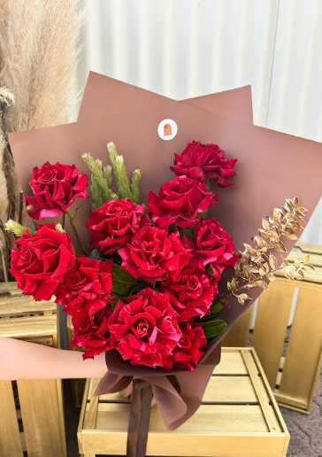 Truly, Madly, Deeply Bouquet 12.png