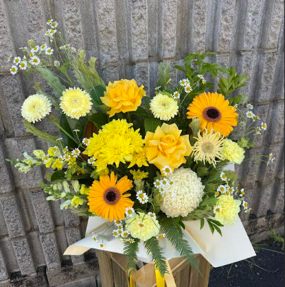 Buttercream Arrangement.png