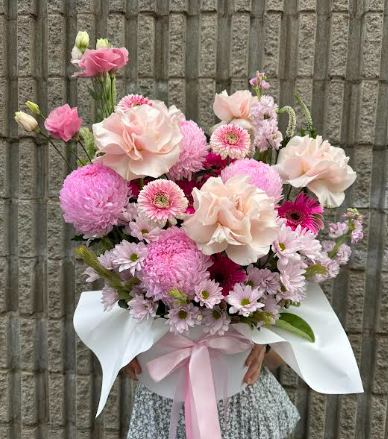 Cotton Candy Arrangement.png