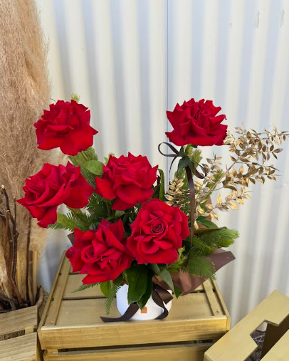 Hot Chocolate Arrangement