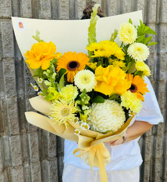 Buttercream Bouquet.png