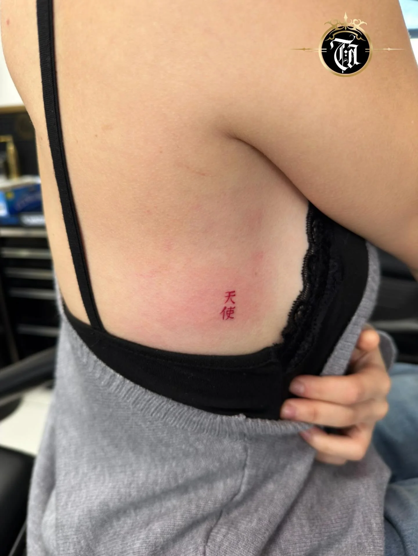 Angel 🪽 &amp; Dream 🌙💭

⚜️

@inkedbythree 

⚜️

Sponsored by:
◾️ @kwadron 
◾️ @dragonhawkofficial 
◾️ @dragonhawktattoos 

#tattoo #tattooing #tattoos #tattooed #angel #dream #tattooartist #artist #art #tattooshop #tattoostudio #artistic #portrait