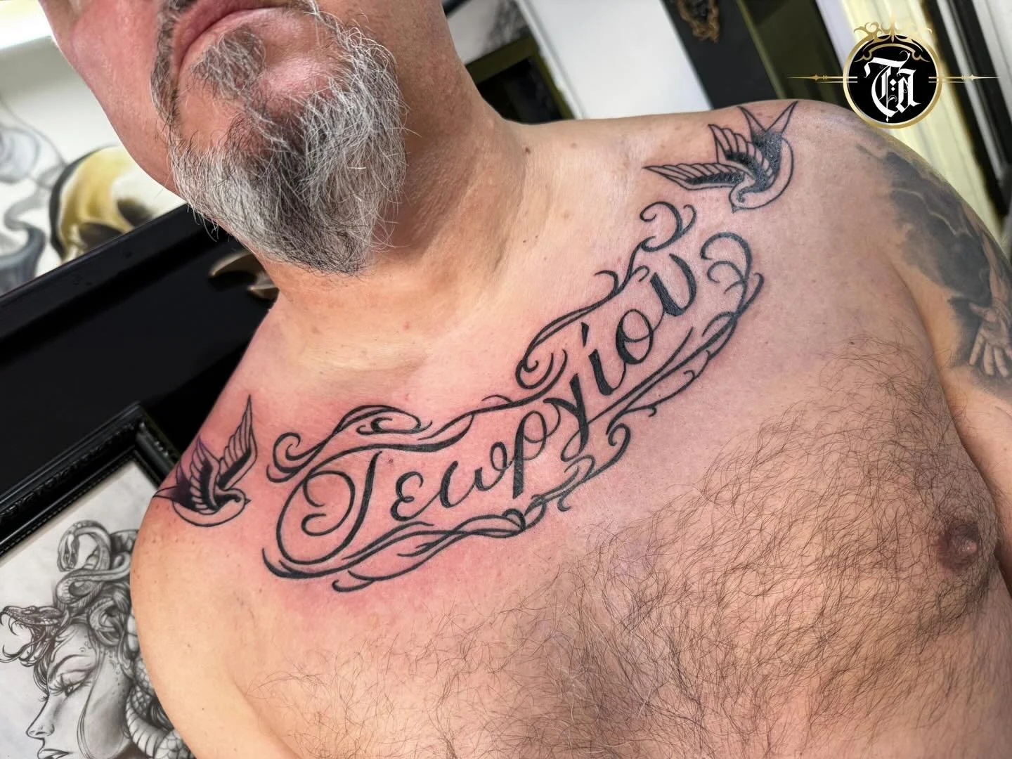 Clean, Greek Script 🙌

Swipe for video 👉🎥

⚜️

@inkandescent.tattoos 

⚜️

Sponsored by:
@kwadron 
@dragonhawktattoos 
@dragonhawkofficial 

#tattoo #tattooing #tattoos #tattooed #art