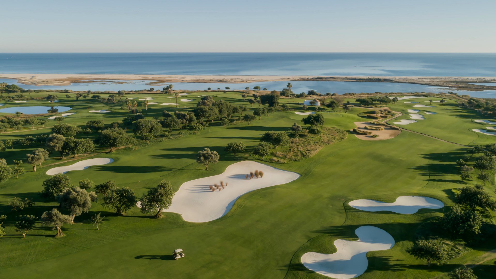 lets-golf-travel-algarve-golf-courses.jpg