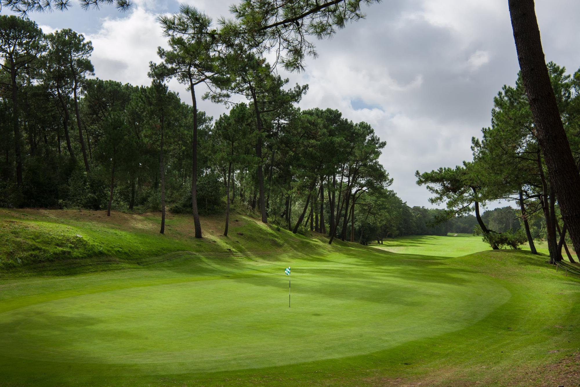 lets-golf-travel-france-view-le-touquet-la-forets-beautiful-golf-course-within-gorgeous-northern-france.jpg