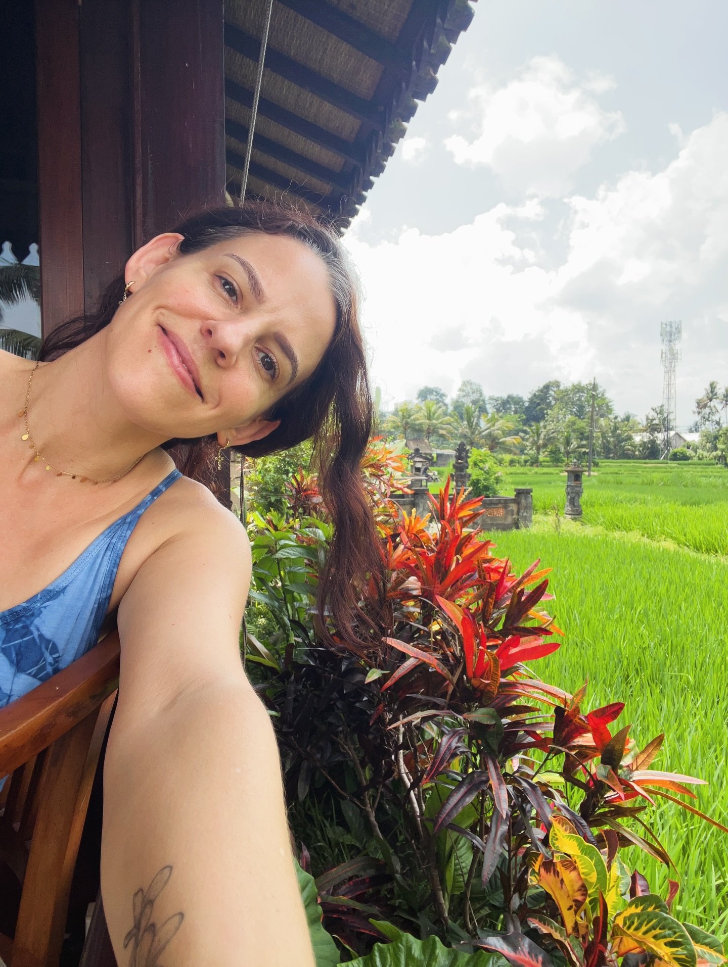 In my Eat Stay Love era 🤍 Extended my visa (for research purposes obvs).

#baliindonesia #eatpraylove #balilivin #myhappyplace #solotravels