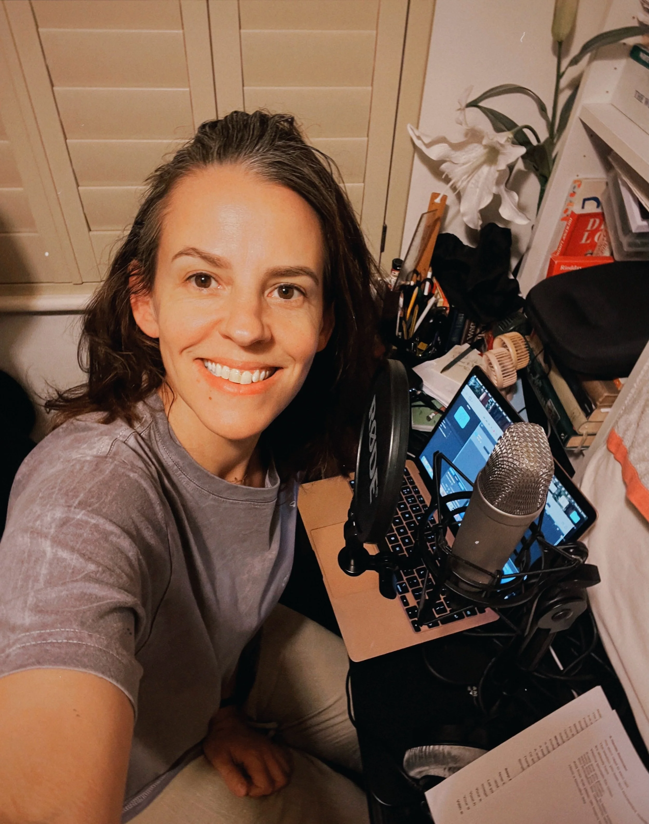 I&rsquo;m back in the recording studio &mdash; and in many ways, I&rsquo;m going back to my rootz.

@powerful_pause actually began as meditation sessions for actors that I created with my friend and fellow coach, @sumeetan.

We began these online ses