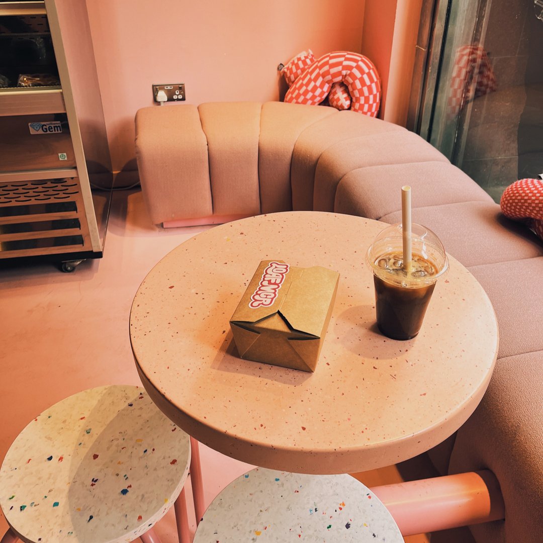 What does it mean to build a brand with personality?⁣
Let's think about that incredible brand you've built&hellip;

✨ You started it from scratch
✨ You pour yourself into your brand every single day
✨ You are the face of your brand and show up as you