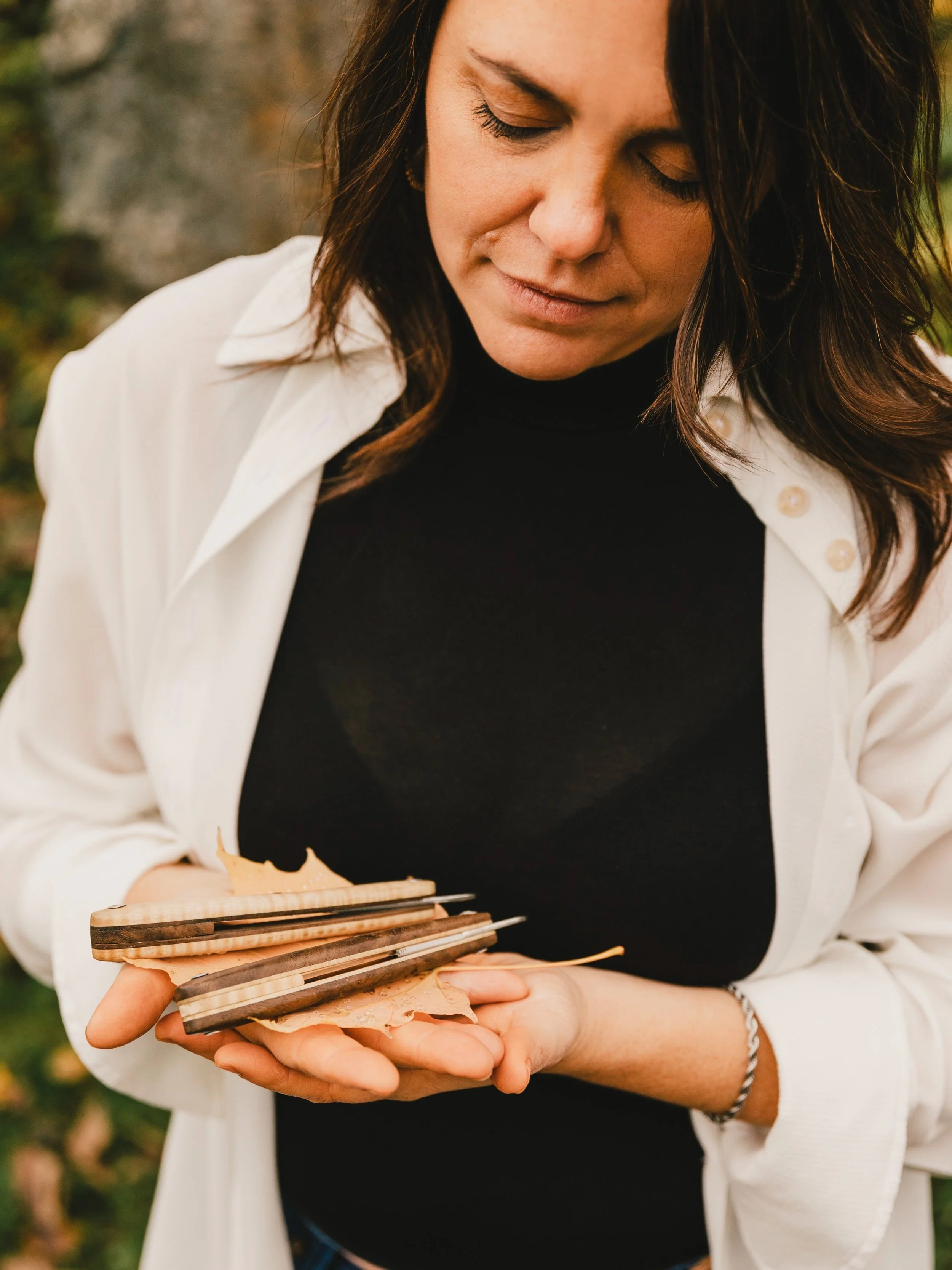 Coiffeuse holistique offrant la coupe énergétique en Beauce, Québec.