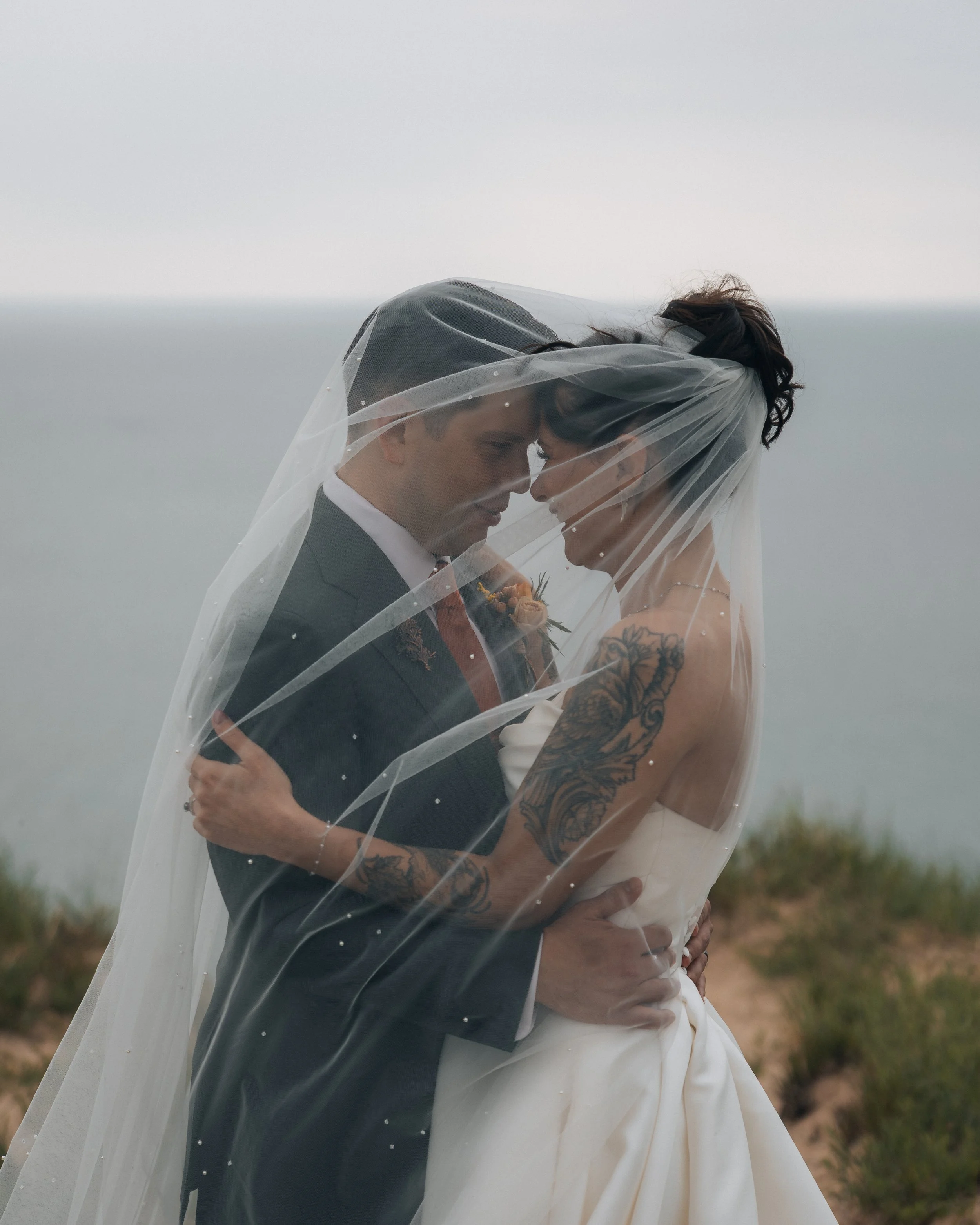 Frankfort Michigan Sand Dunes Wedding On The Bluffs 