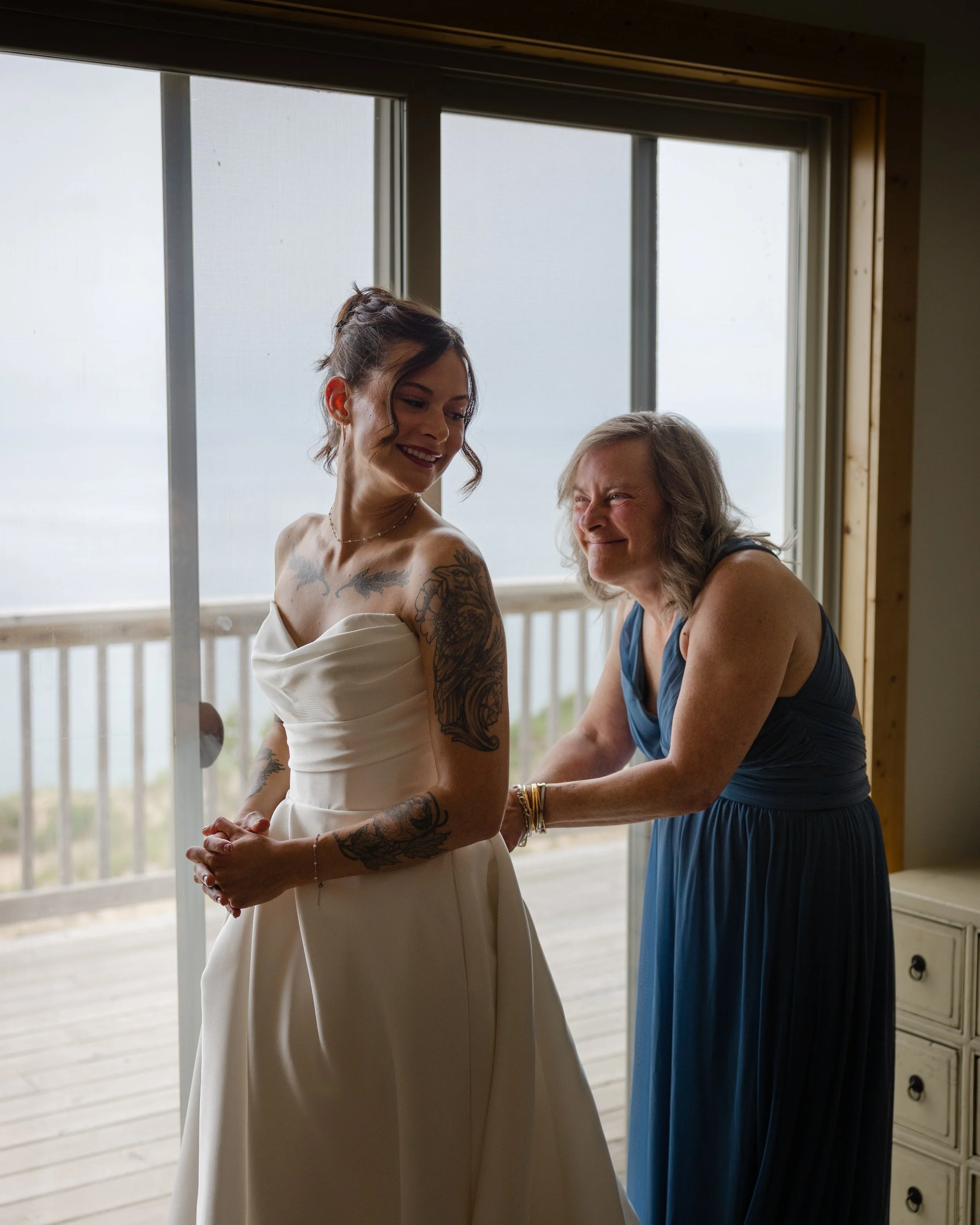 Northern Michigan Arcadia Bluffs Wedding. Sand Dune Michigan Wedding