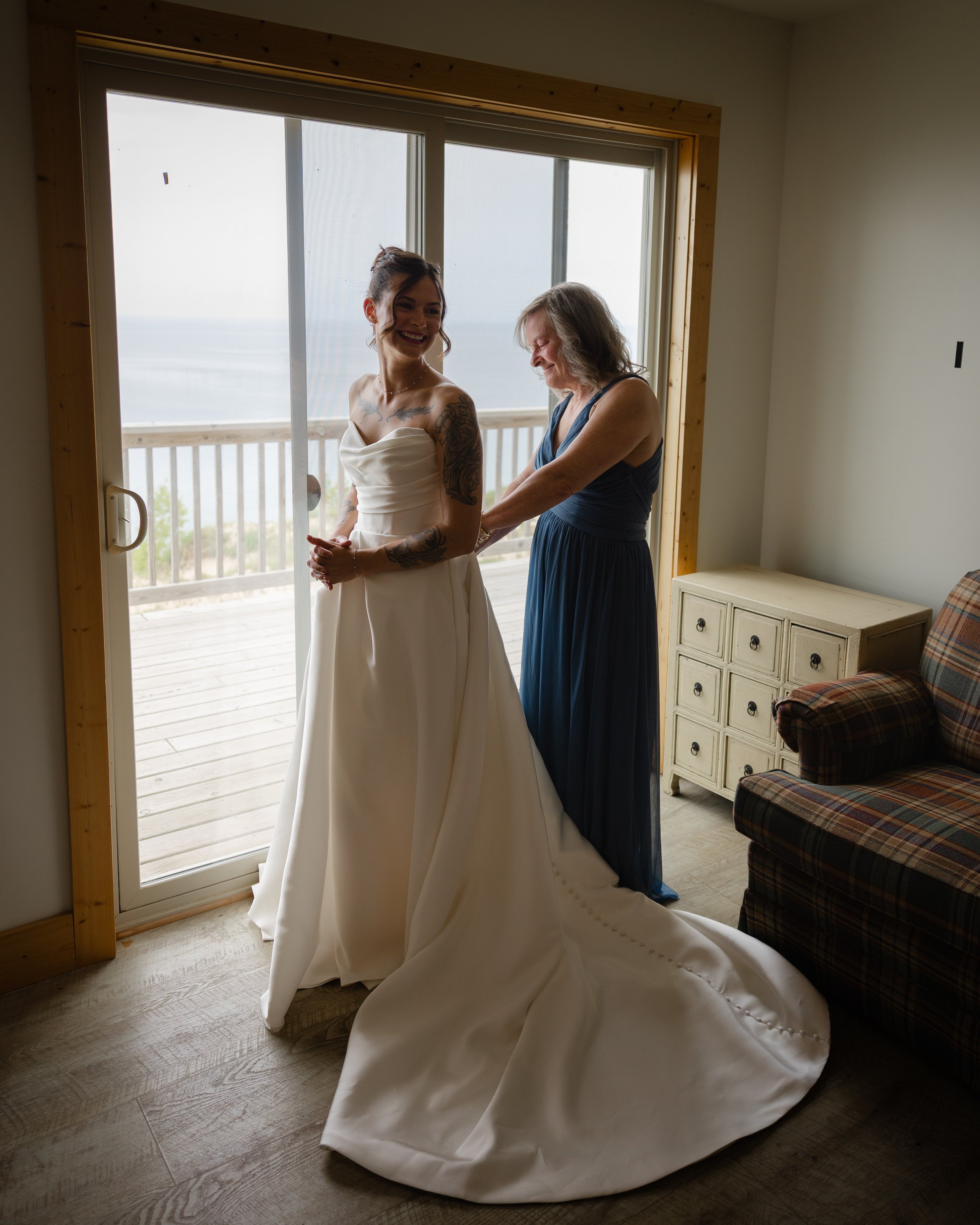 Northern Michigan Arcadia Bluffs Wedding. Sand Dune Michigan Wedding