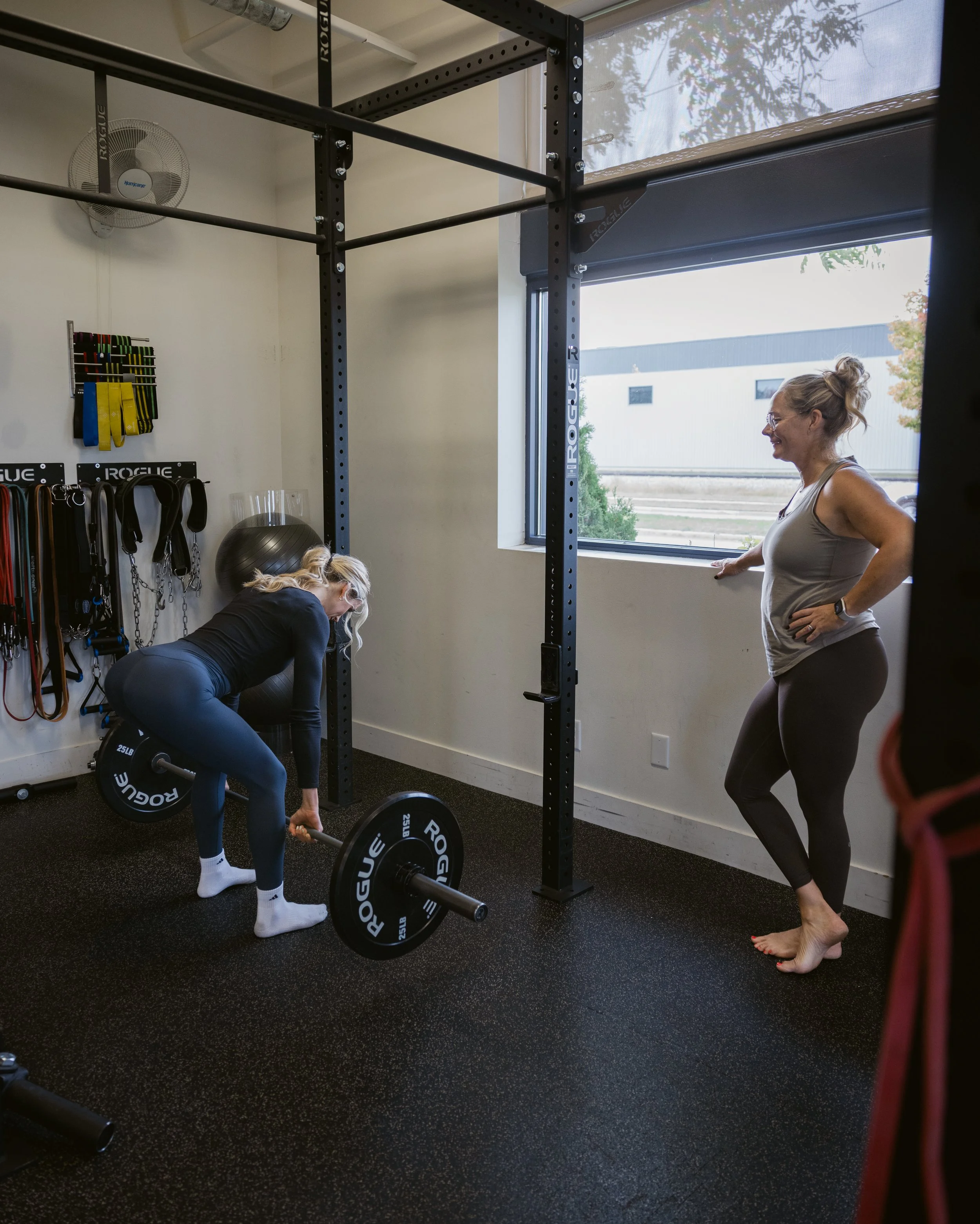 Mettle & Moxie Fitness Trainer Lifestyle Photoshoot. Fitness Photoshoot Traverse City Mettle & Moxie Trainer 