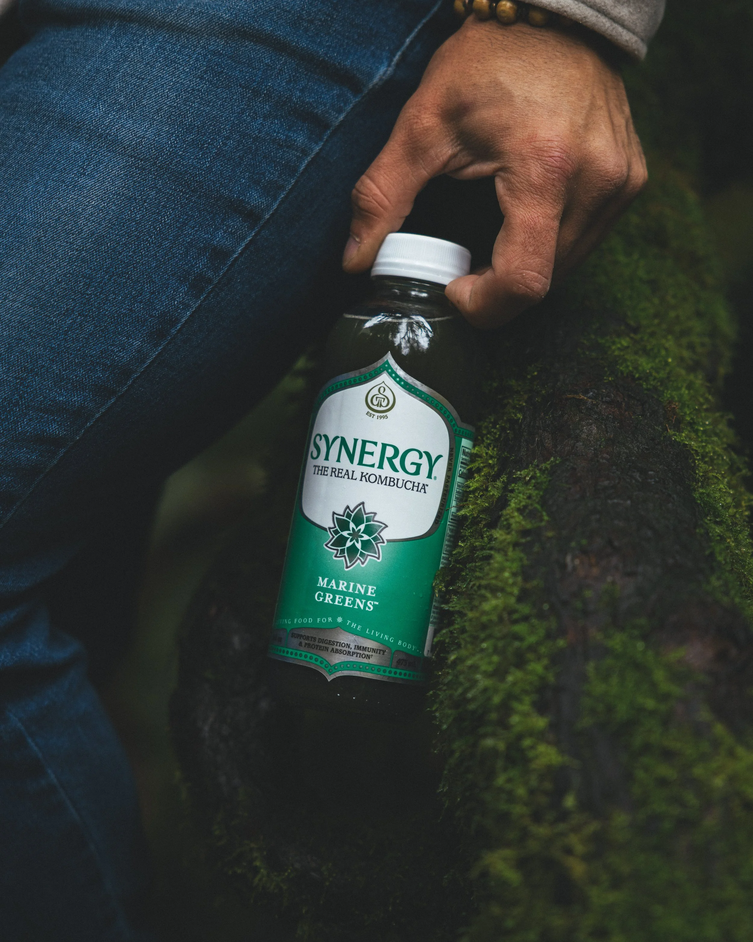 Synergy Kombucha Marine Greens Pacific Northwest Product And Life Style Spec Work