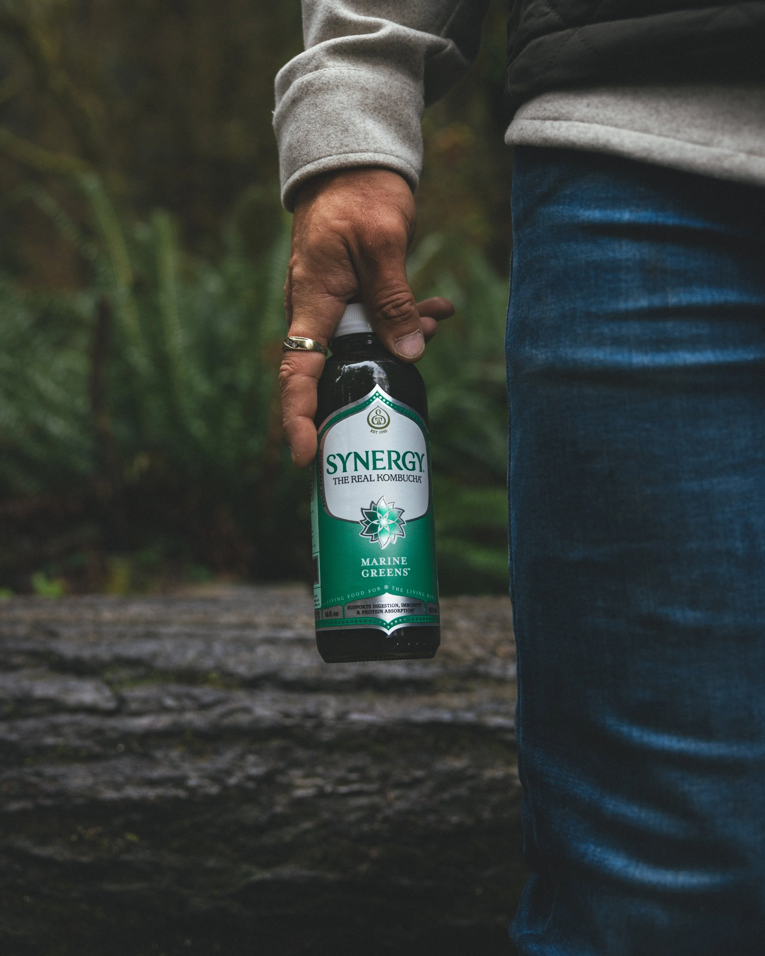 Synergy Kombucha Marine Greens Pacific Northwest Product And Life Style Spec Work