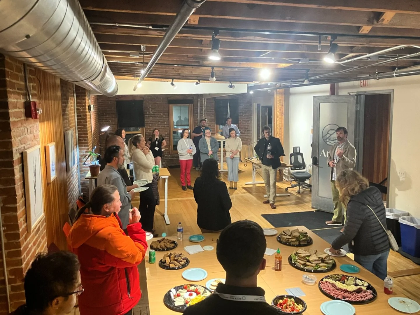 Thank you to everyone who visited our space, met our staff, and connected over snacks and conversation tonight!
We are grateful to @mansfieldhallofficial and @rockpointschoolvt for their collaboration on this event and making it possible for so many 
