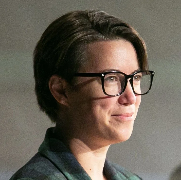 Jennifer Turliuk headshot2.jpg