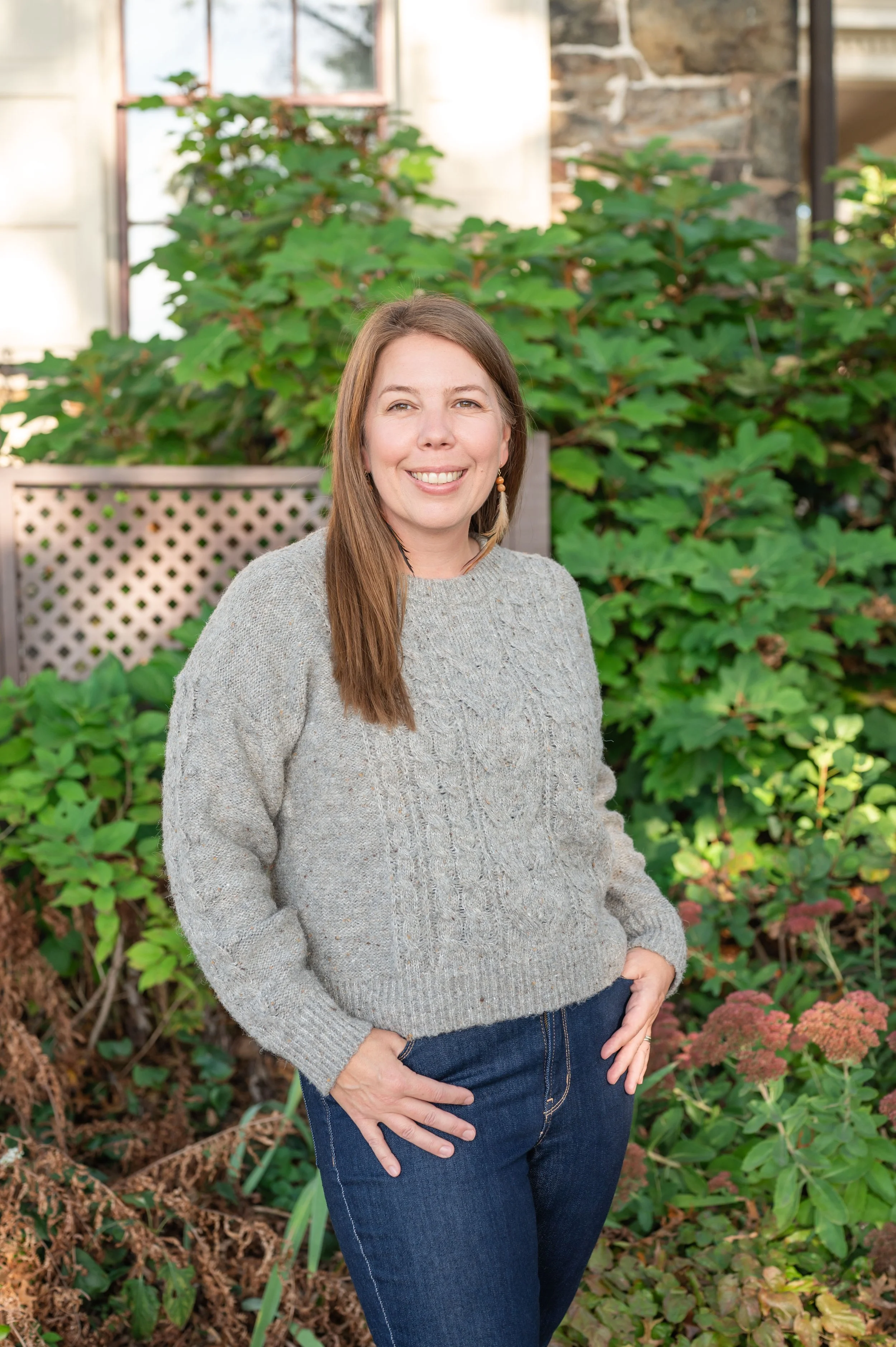 photo of Jamie Lamb with a leafy green background