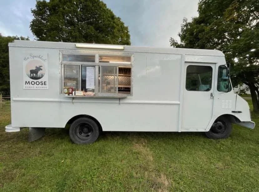 picture of the speckled moose food truck