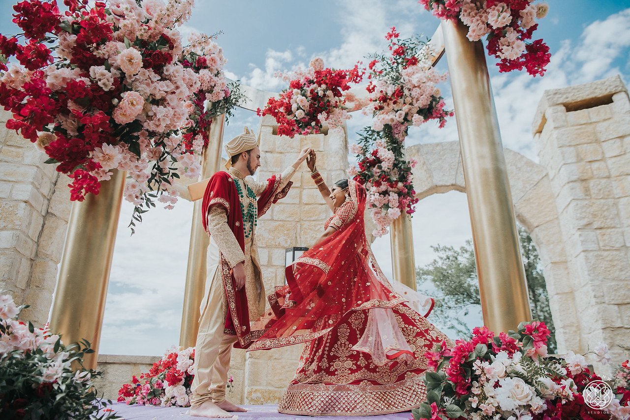 The-Storybook-Event-Amy-Patel-Wedding-Planner-Houston-Texas-327029724_1809320446120372_7794395309564178252_n.jpg