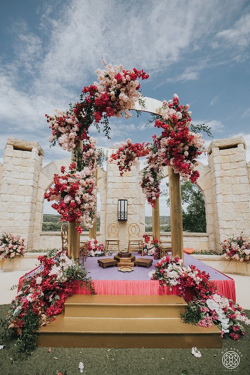 The-Storybook-Event-Amy-Patel-Wedding-Planner-Houston-Texas-326513272_702378631542547_4644200020131051274_n.jpg