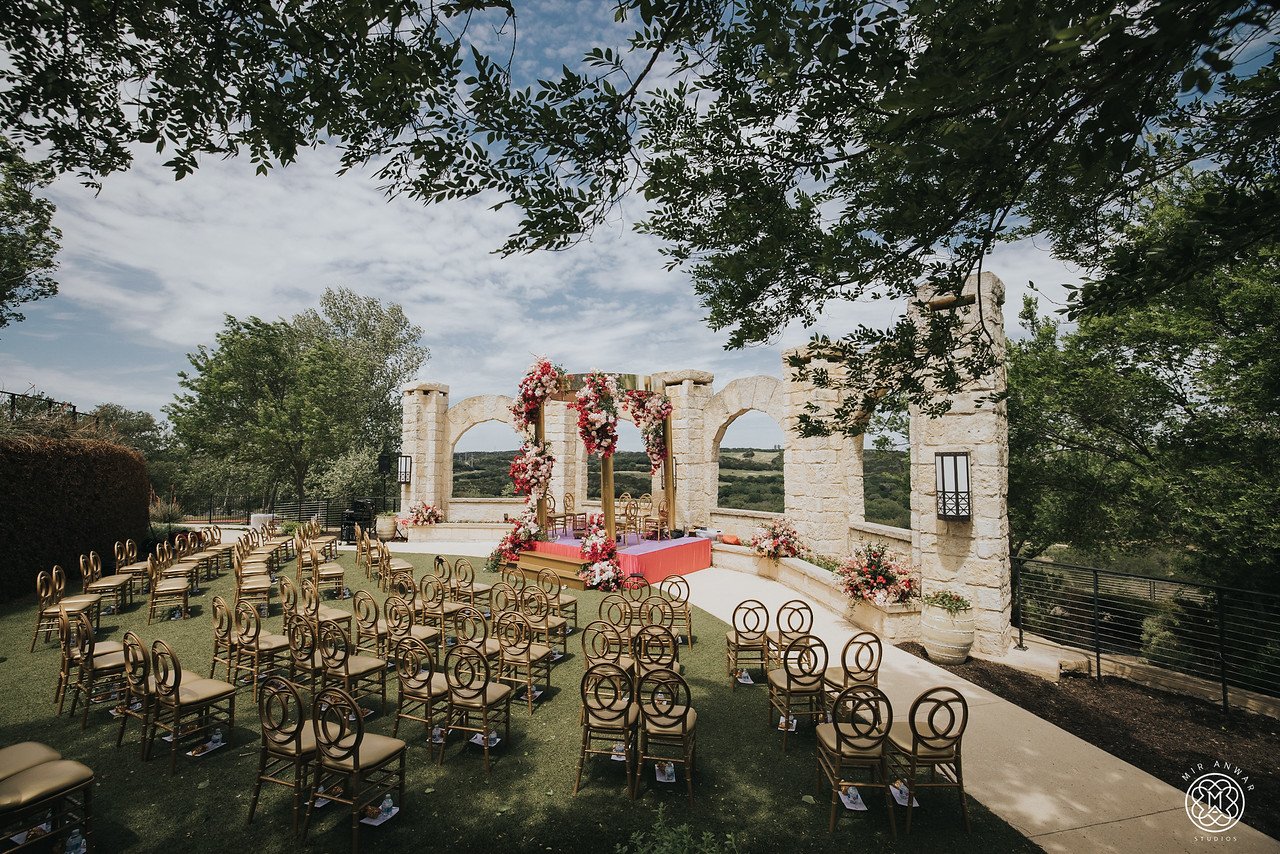 The-Storybook-Event-Amy-Patel-Wedding-Planner-Houston-Texas-326995904_5736932289753860_6775699702204894592_n.jpg