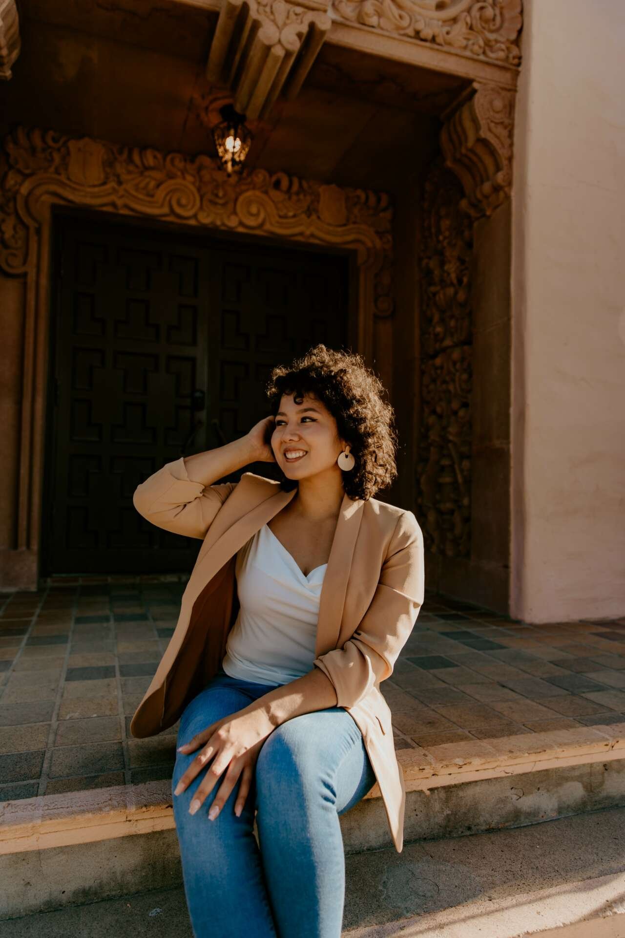 Alecxia Ceballos, Bilingual Therapist in Austin, TX.