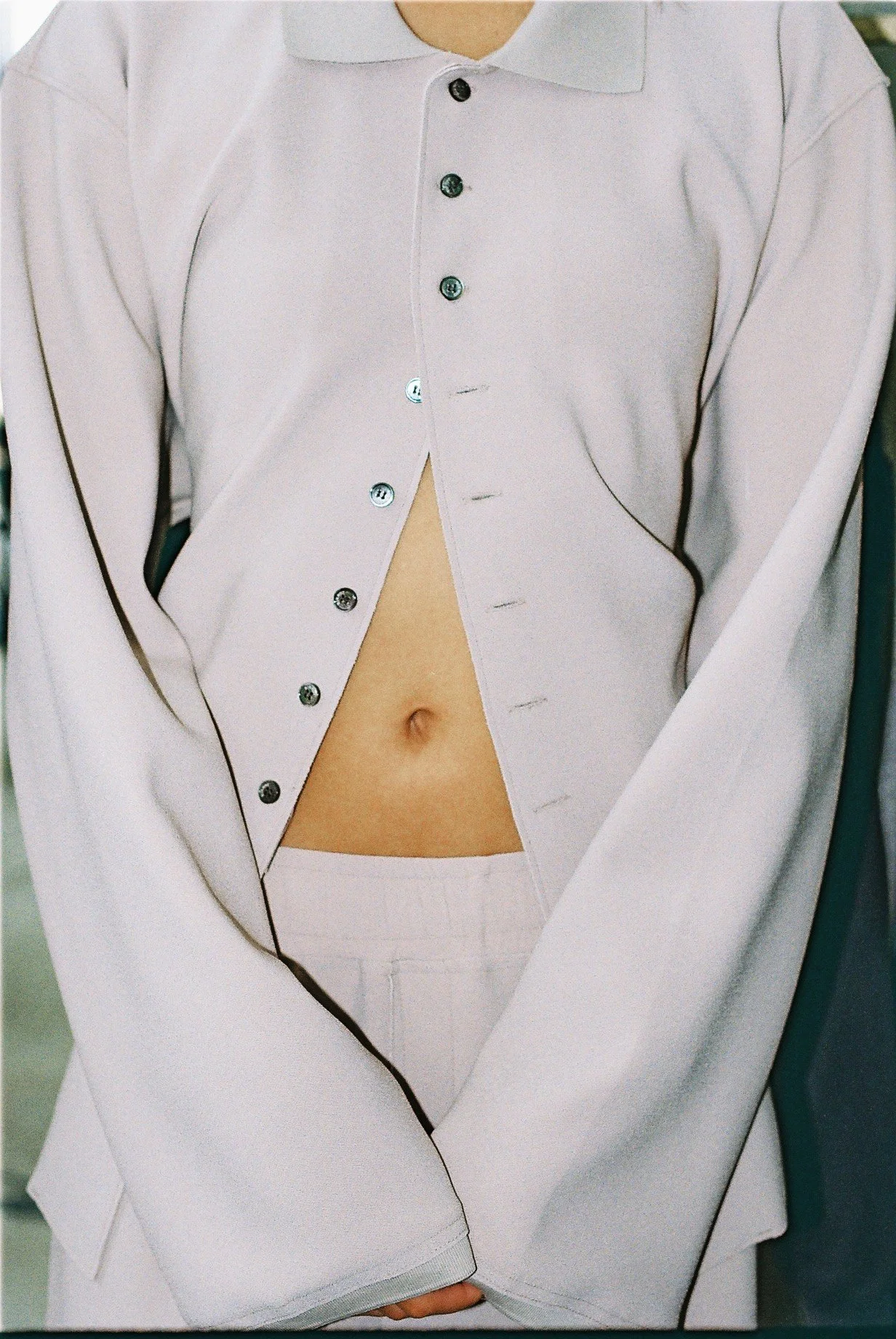 F1000012_Mia_Johansson_BIRROT_backstageSS26 1.jpg