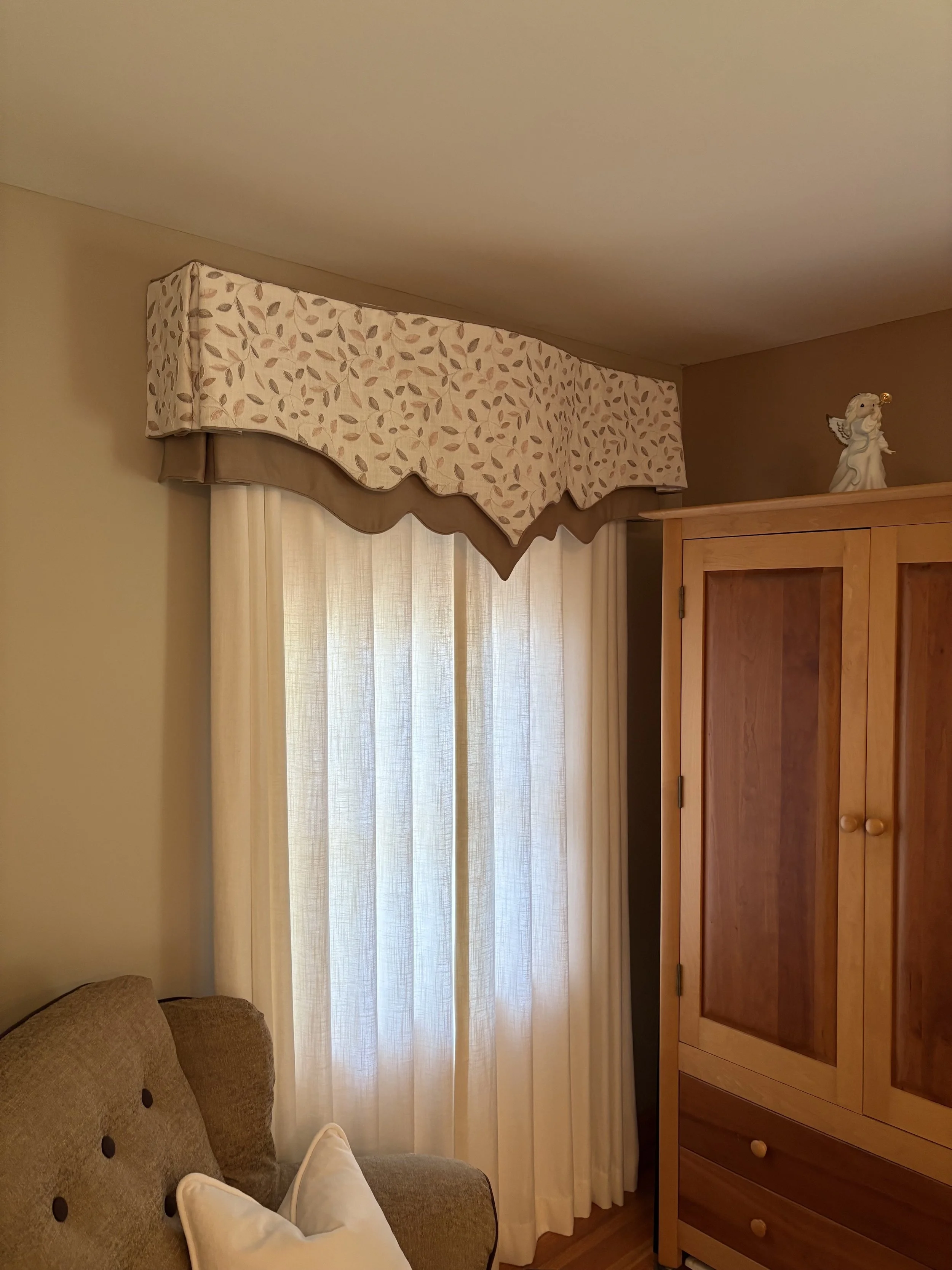 valance bedroom.jpg