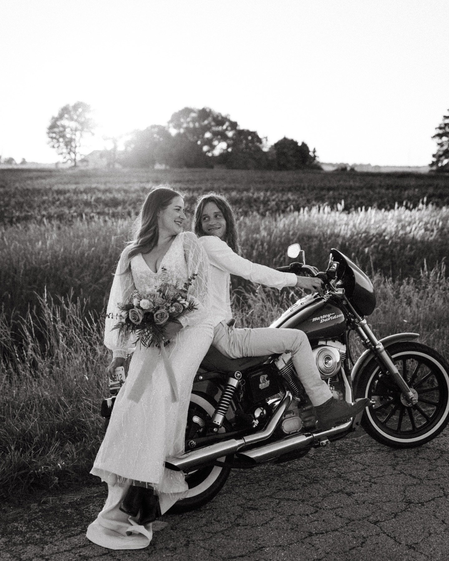 motorcycles and sweet love 🤍🤍🤍