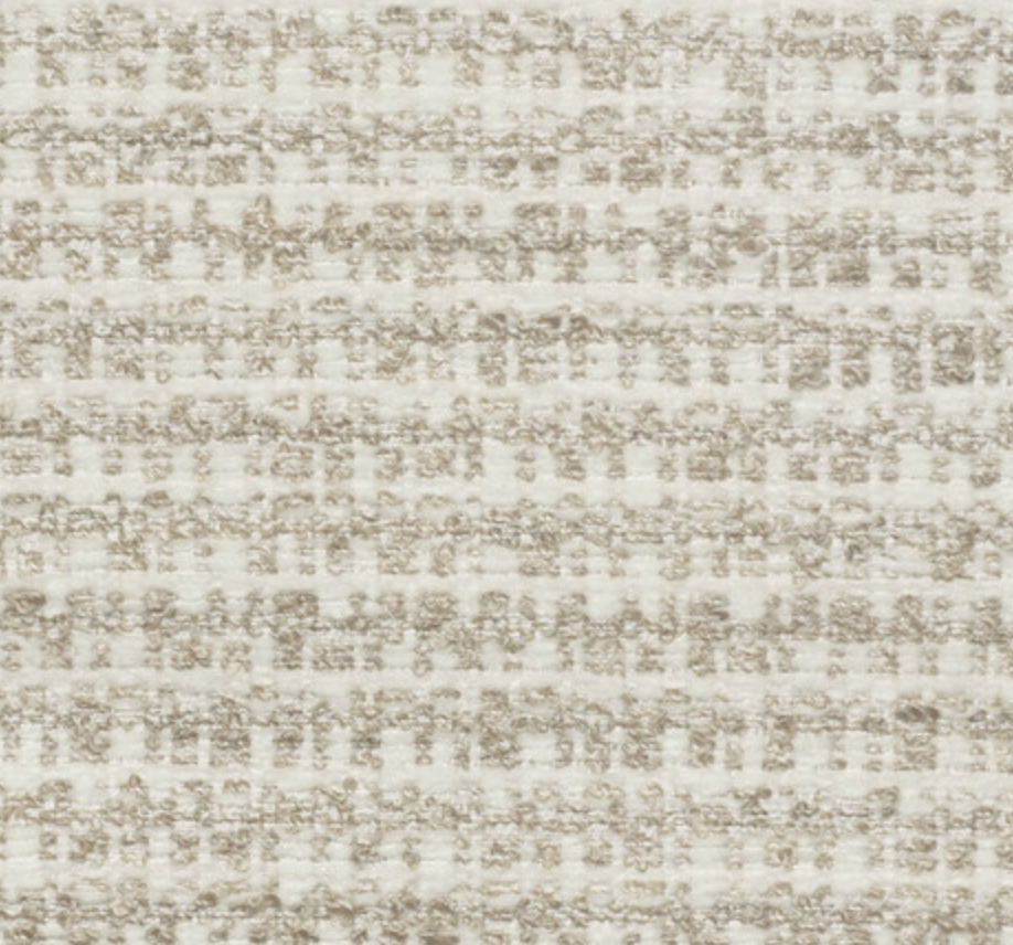 Een vaag en gedetailleerd beige en bruin tapijt of muurkleed met een complexe patroon dat niet duidelijk zichtbaar is.
