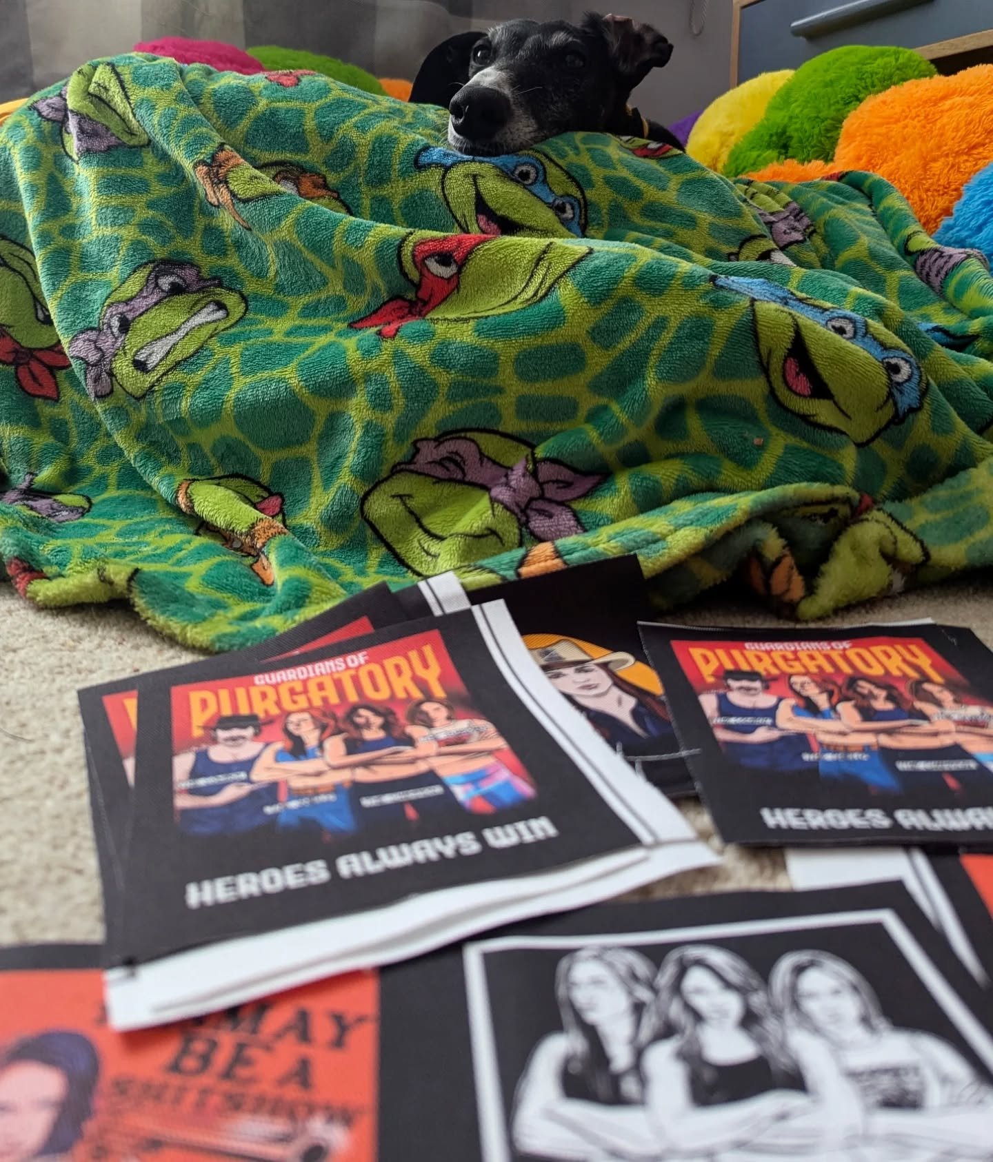 Got my supervisor here helping me prep for #Earpfest 🏴󠁧󠁢󠁳󠁣󠁴󠁿😍 Who's coming? Raise your hand! 🙋🏻&zwj;♀️

#wynonnaearp #wynonnaearpfanart #earpfest2025
