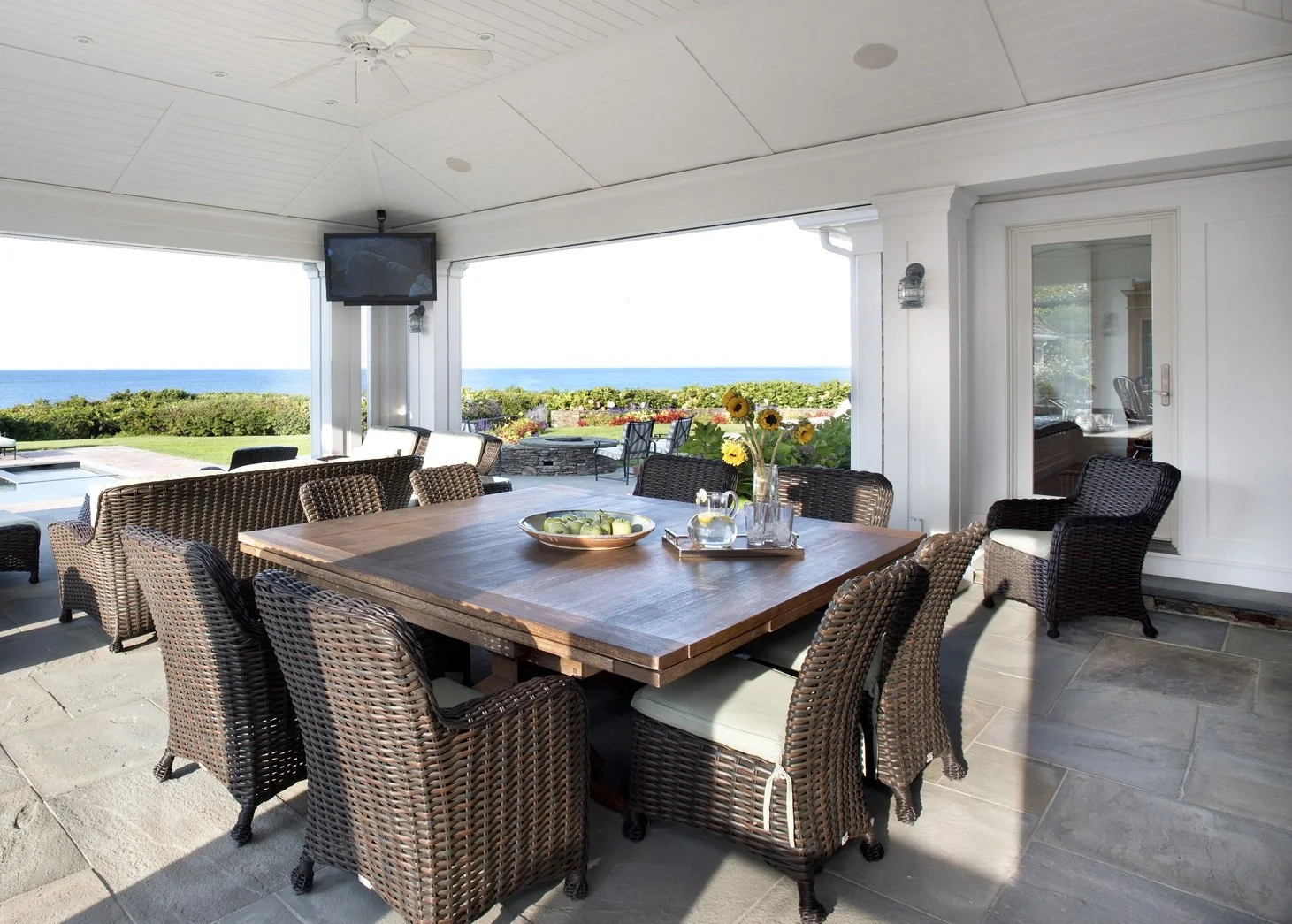 low rez_5120_rt_w5sp_ft.jpg