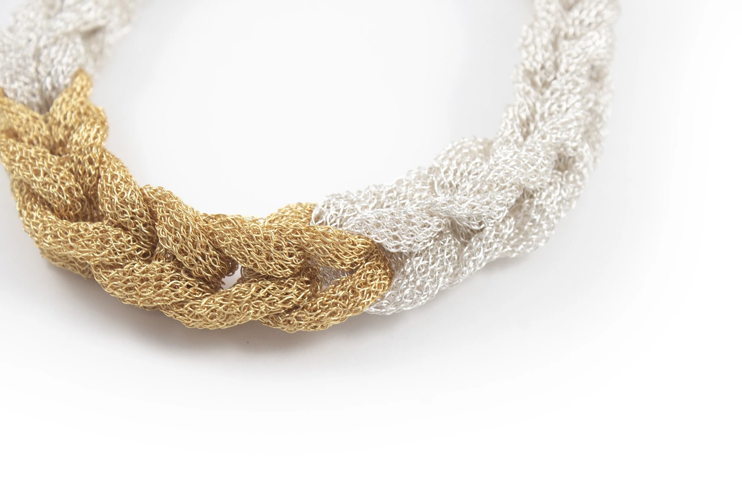Look Again Choker