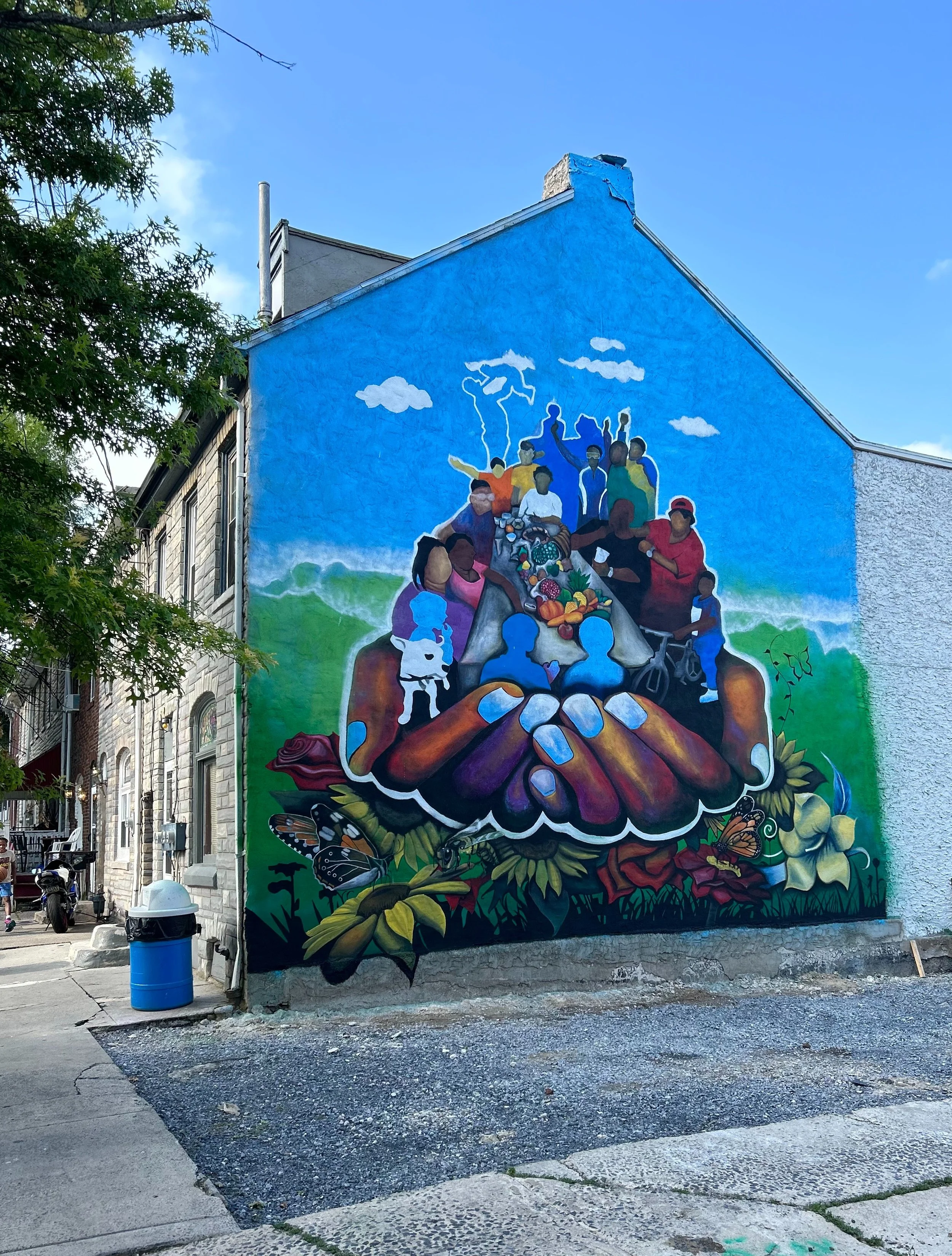 Lucky's Lane Mural