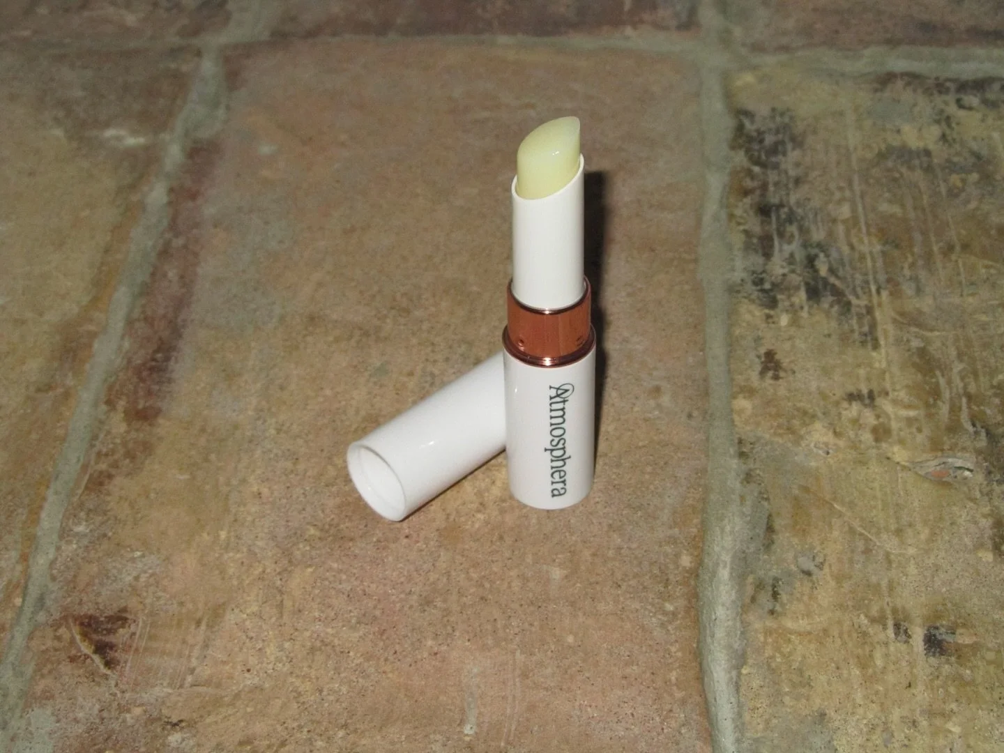 La marque canadienne @atmosphera.beauty est un coup de c&oelig;ur pour plusieurs, et avec raison🪽

Fabriqu&eacute;s en Alberta, ses produits multifonctionnels offrent une routine simple, cibl&eacute;e et hautement efficace pour une peau prot&eacute;