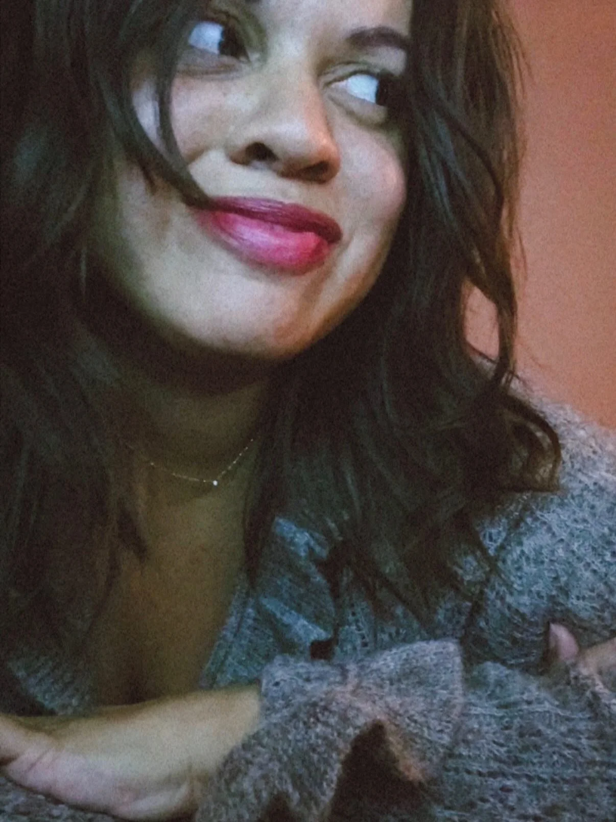 de moi &agrave; toi ✨🎁❄️

&lsquo;tis the season! it&rsquo;s the day before thanksgiving and my heart is full. thinking of my mom but also happy to celebrate the holidays again. last year was for healing. this year is for creating new memories. 

in 