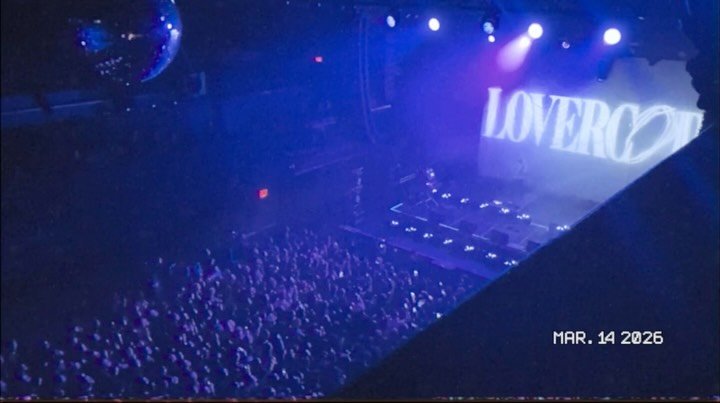 lovercore. ➳♡

a girl and her loves @artemas___ &amp; @henrymorrisxoxo 

thanks for coming to new york boys. 

love you. 

♡♡♡

#terminal5 #artemas #henrymorris